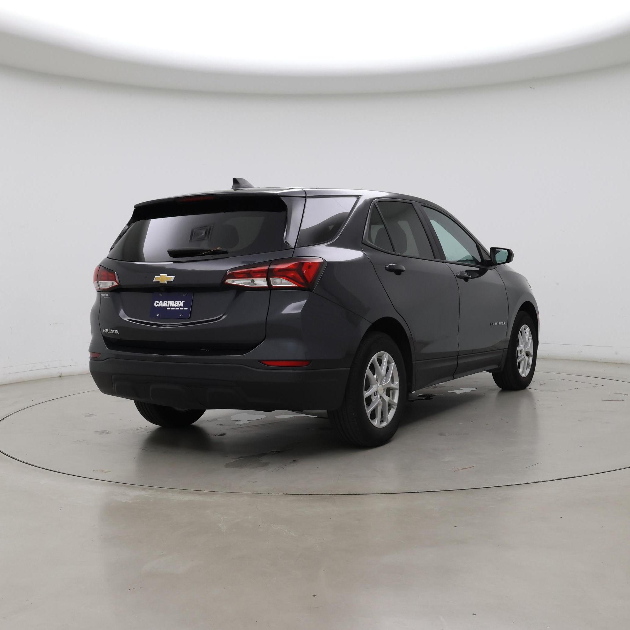 Thumbnail: 2022 Chevrolet Equinox - 8
