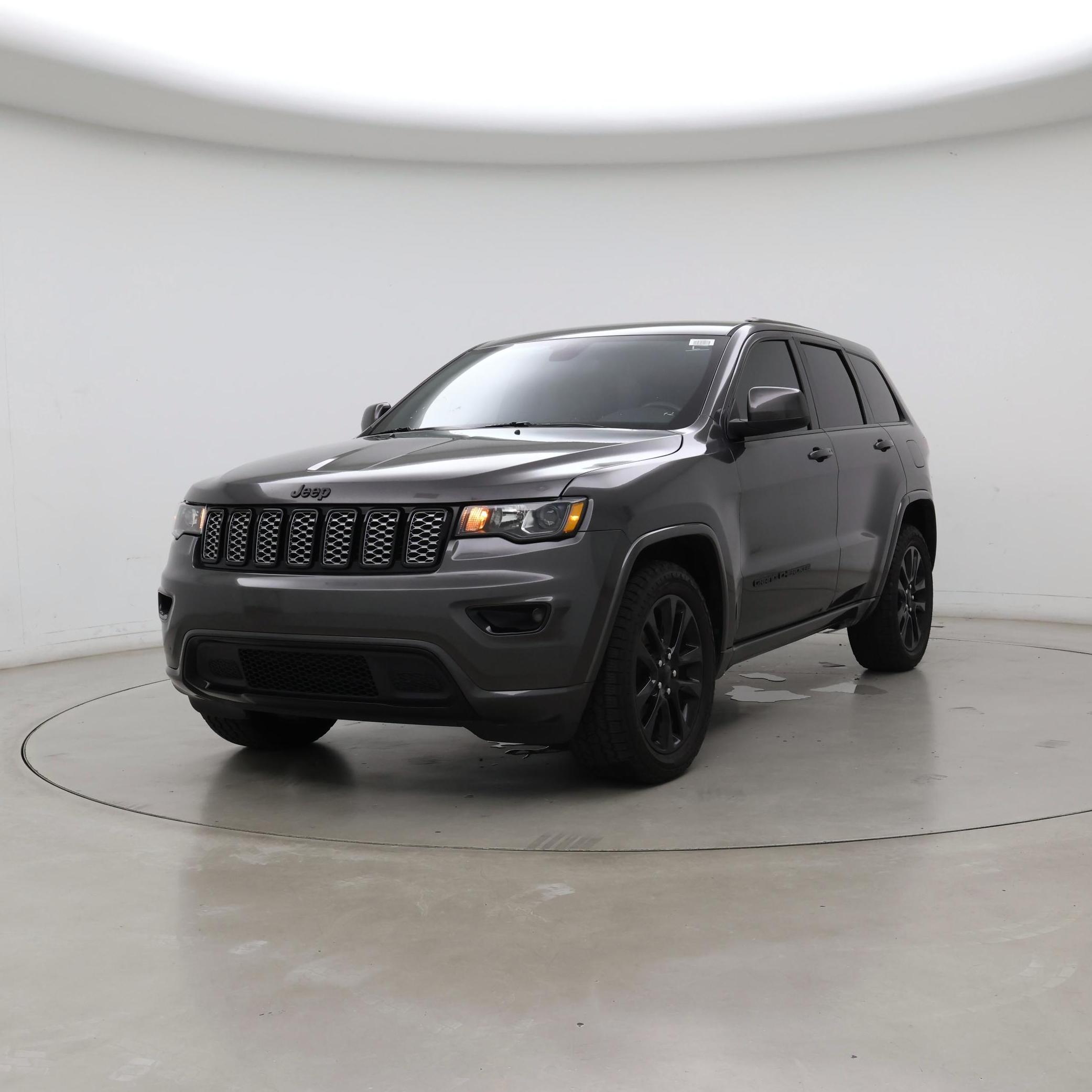 Thumbnail: 2020 Jeep Grand Cherokee - 4