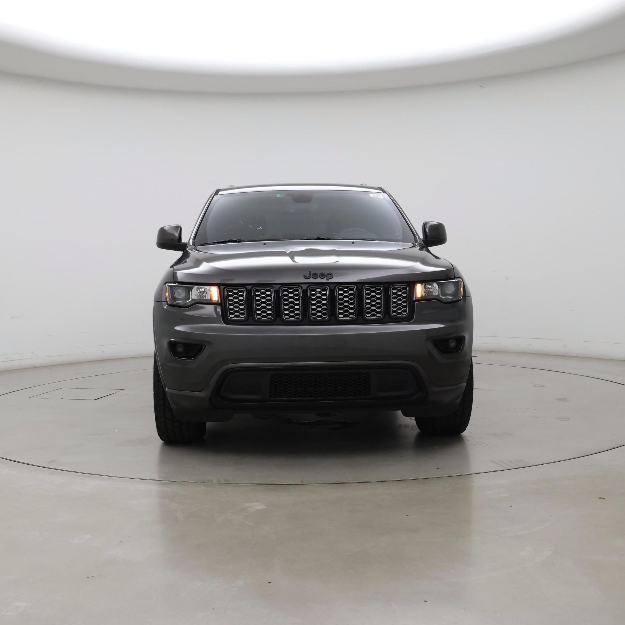 Thumbnail: 2020 Jeep Grand Cherokee - 5