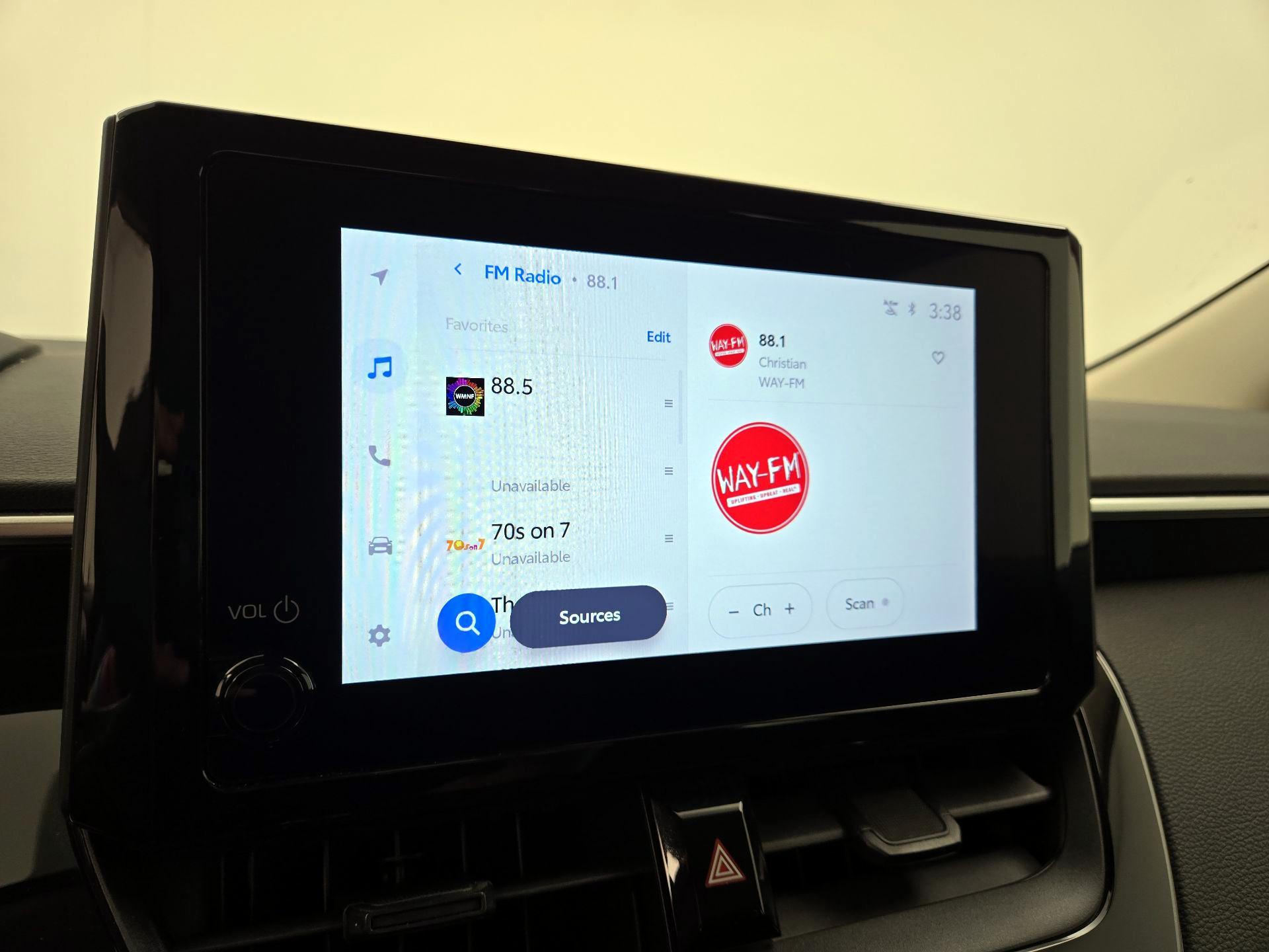 Thumbnail: 2023 Toyota Corolla - 15