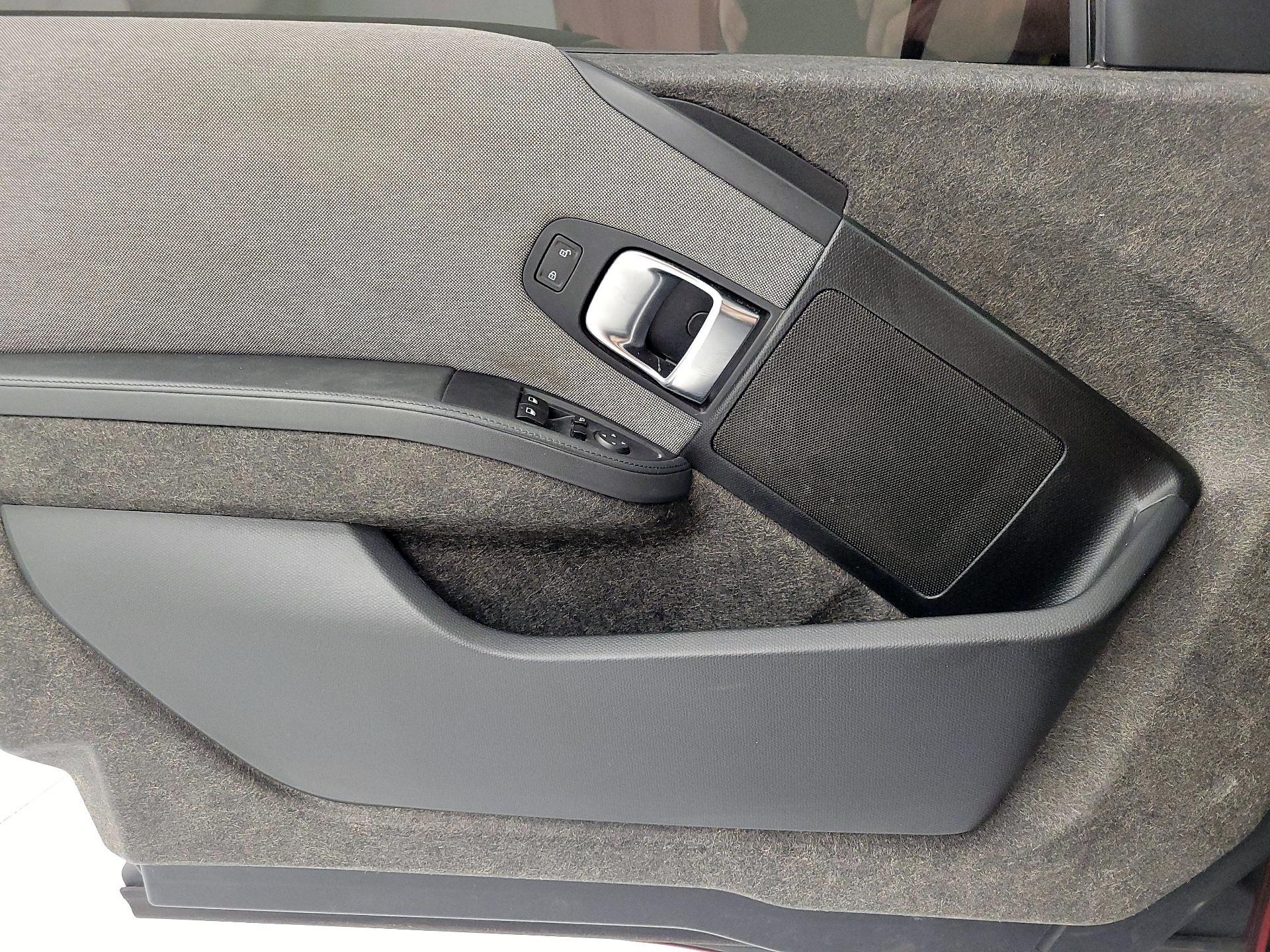 Thumbnail: 2018 BMW i3 - 10