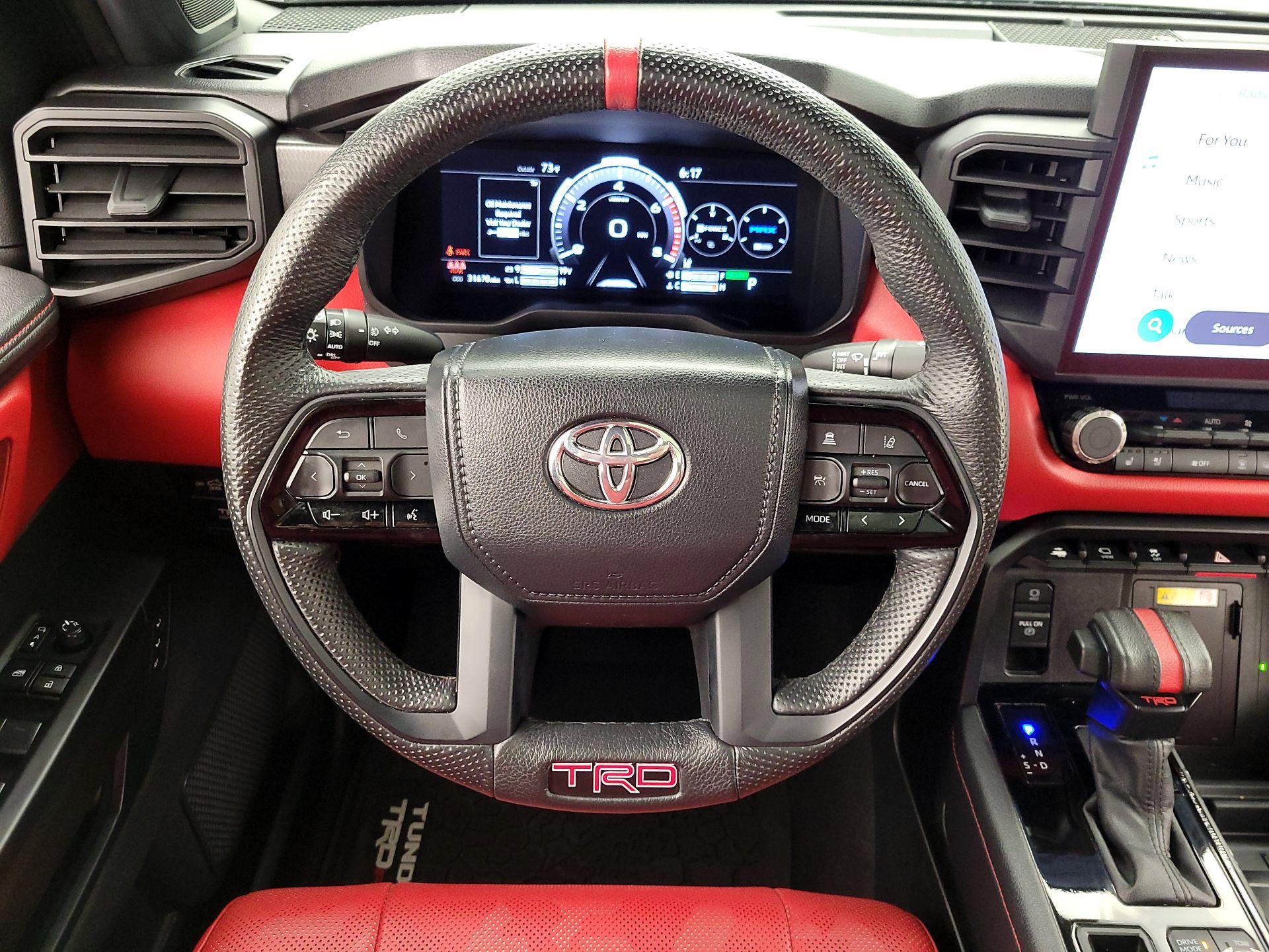 Thumbnail: 2024 Toyota Tundra - 10