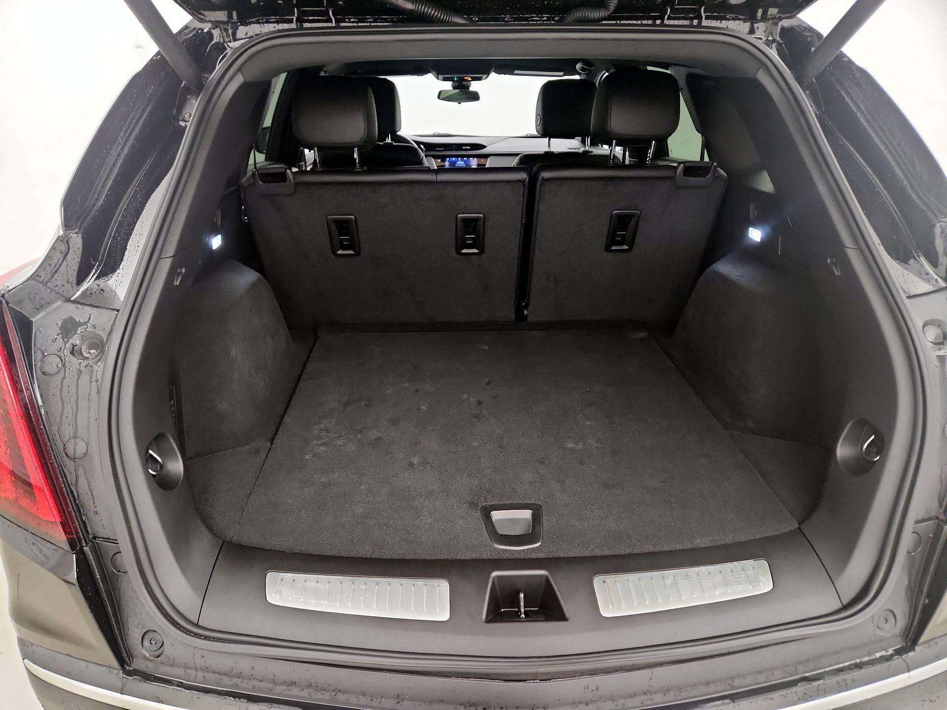 Thumbnail: 2021 Cadillac XT5 - 20