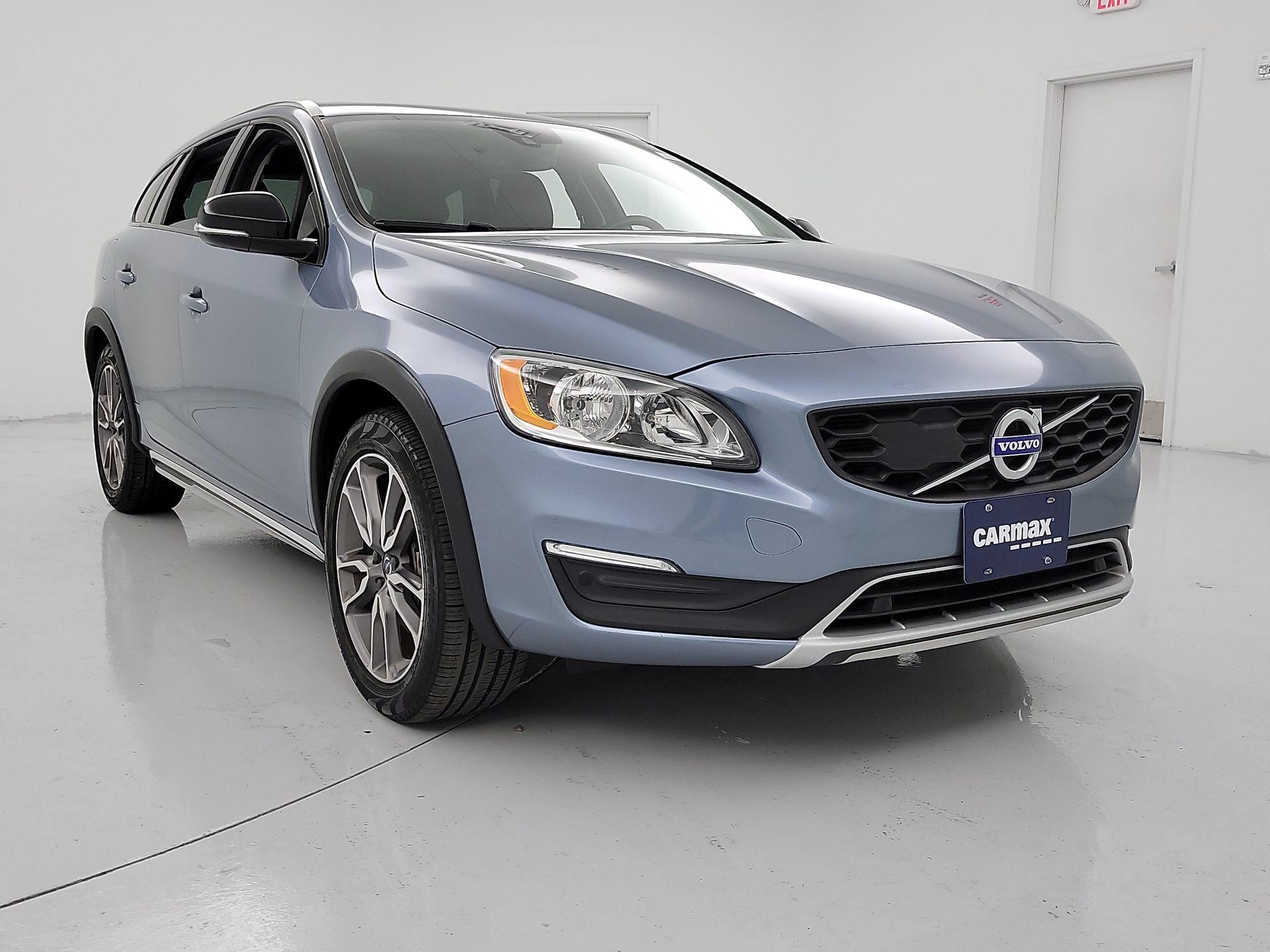 Thumbnail: 2018 Volvo S60 - 1