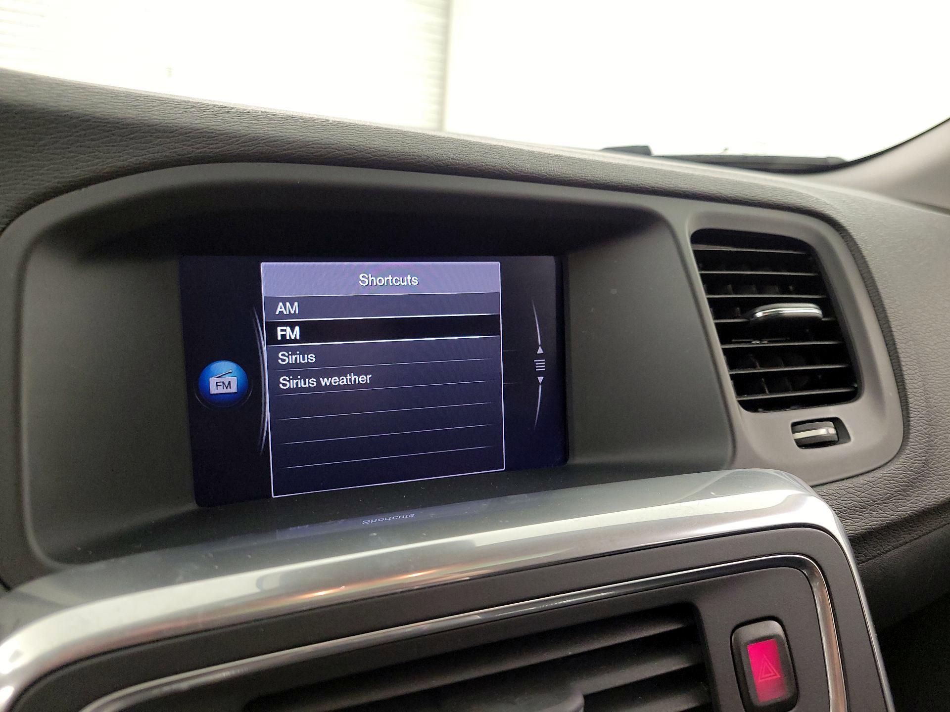 Thumbnail: 2018 Volvo S60 - 13
