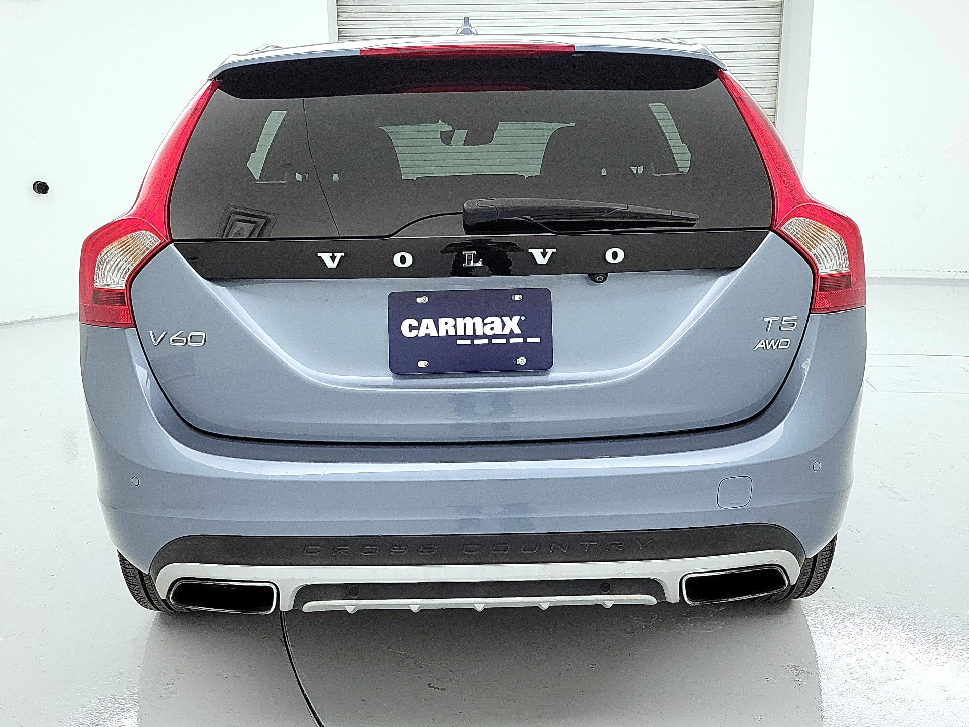 Thumbnail: 2018 Volvo S60 - 6