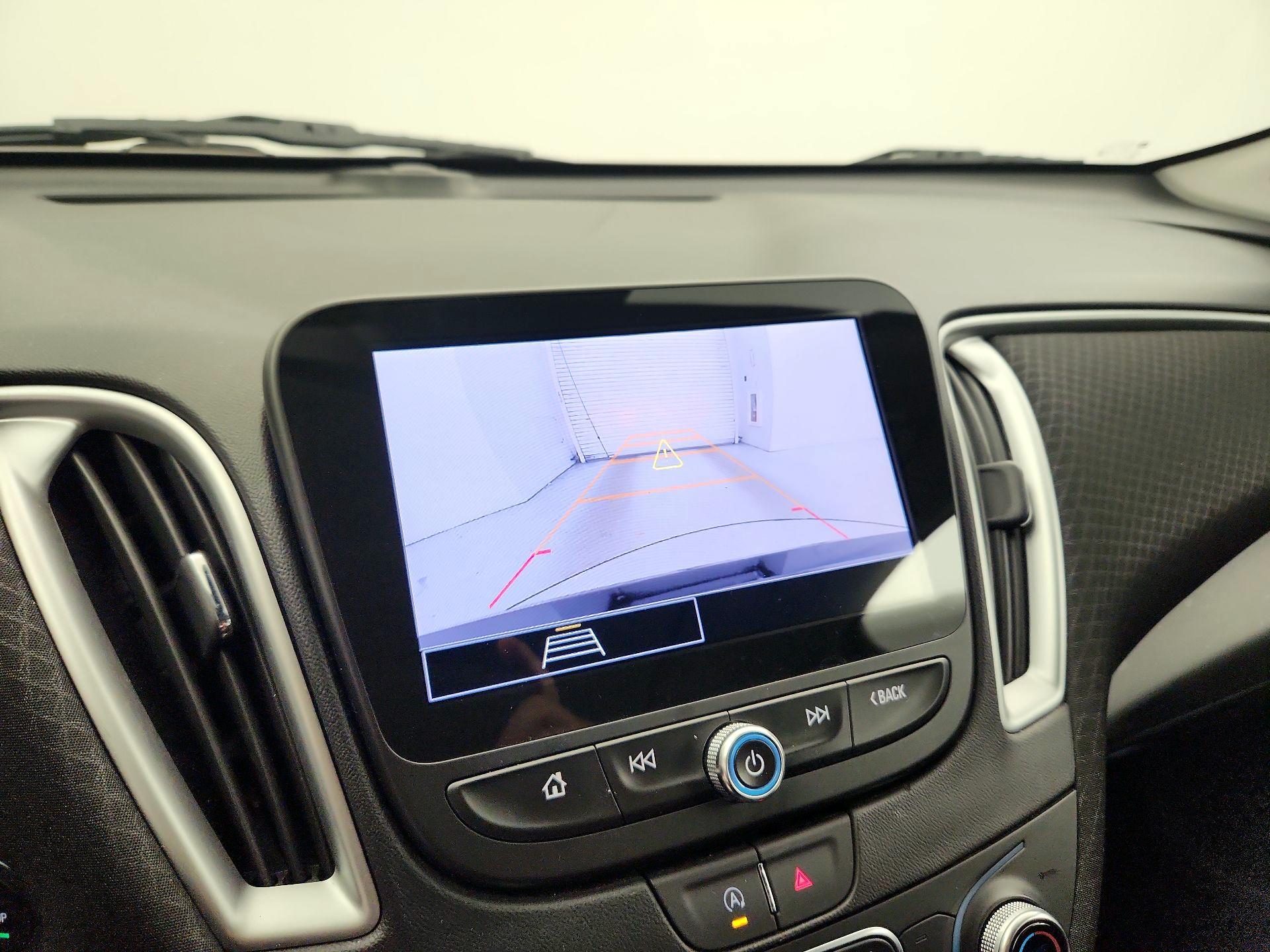 Thumbnail: 2024 Chevrolet Malibu - 14