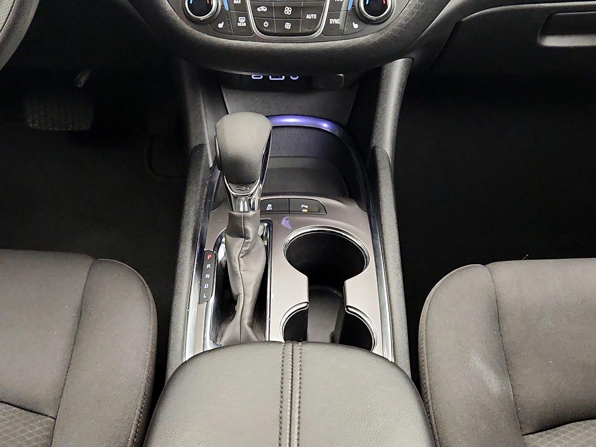 Thumbnail: 2024 Chevrolet Malibu - 17