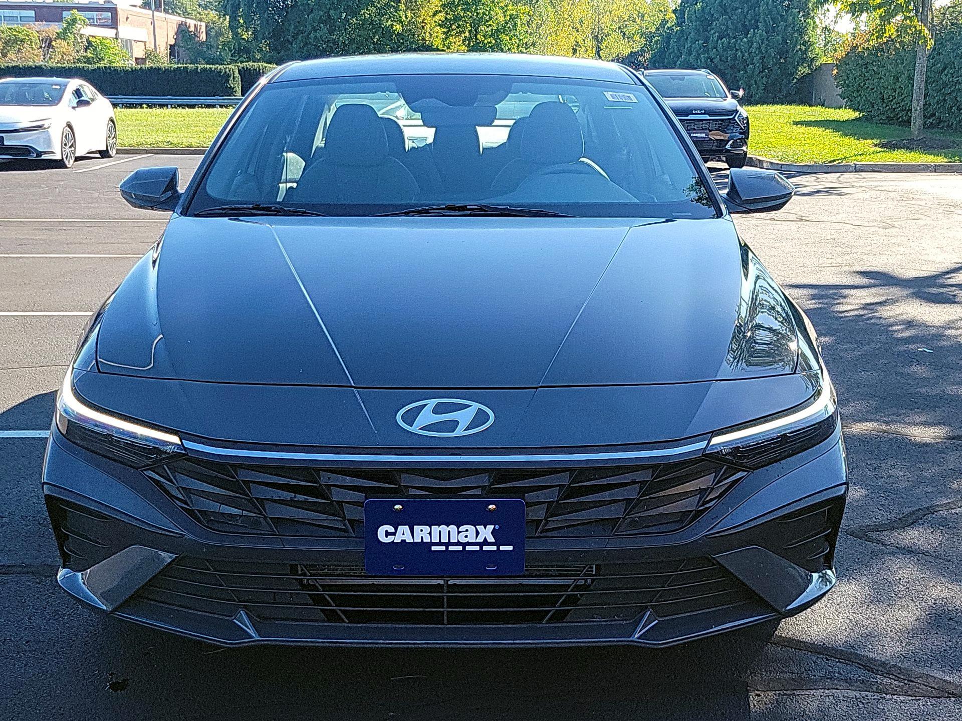 Thumbnail: 2024 Hyundai Elantra - 2