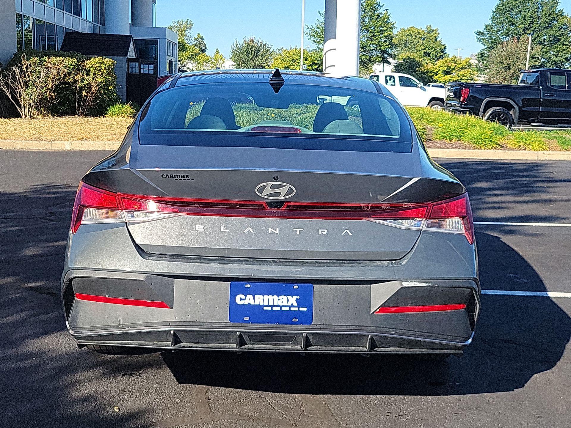 Thumbnail: 2024 Hyundai Elantra - 6