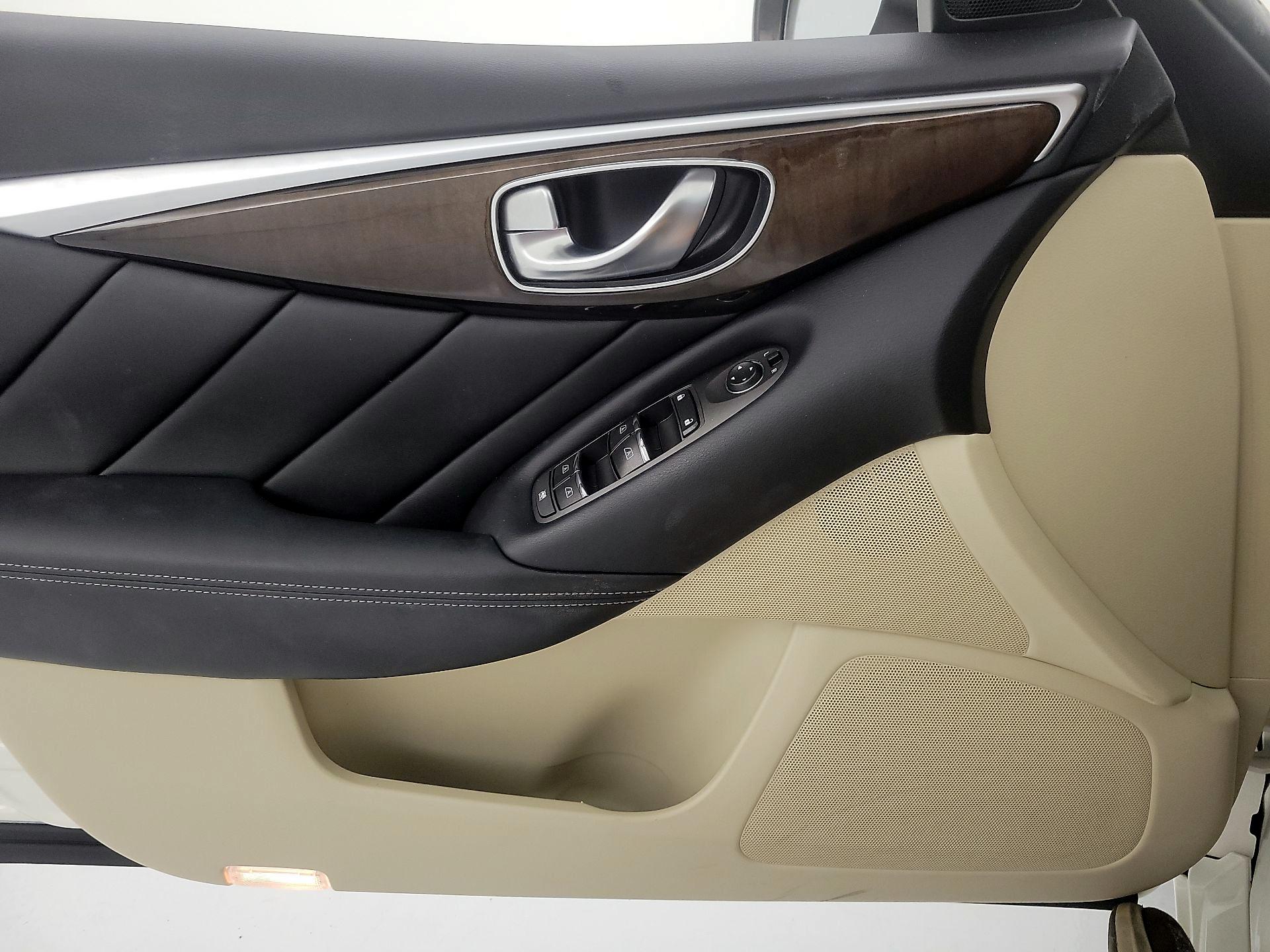 Thumbnail: 2019 INFINITI Q50 - 12