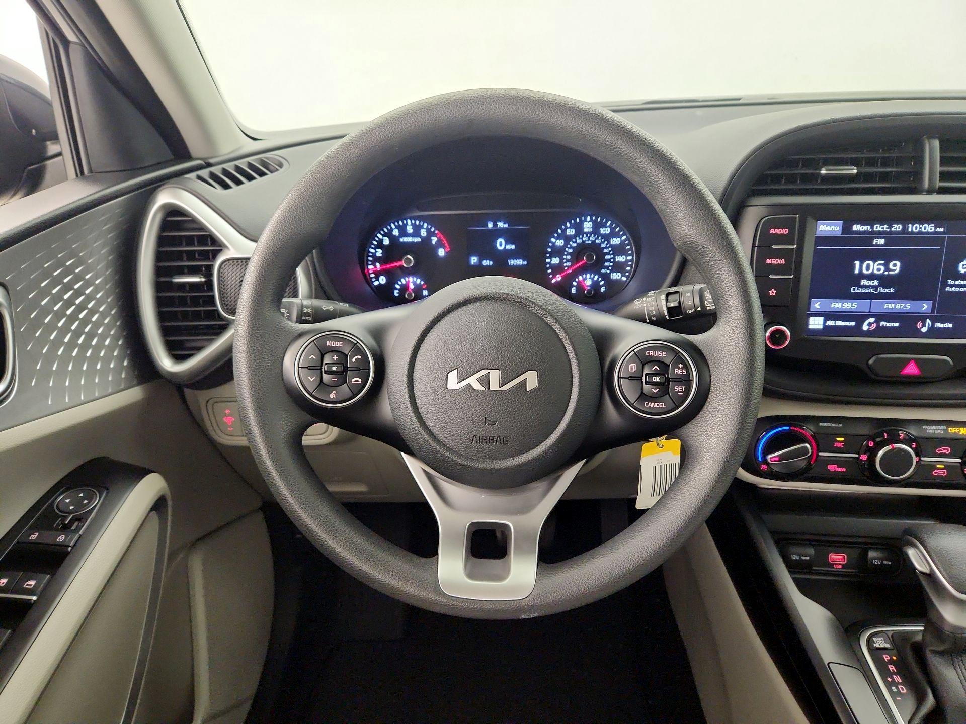Thumbnail: 2022 Kia Soul - 10