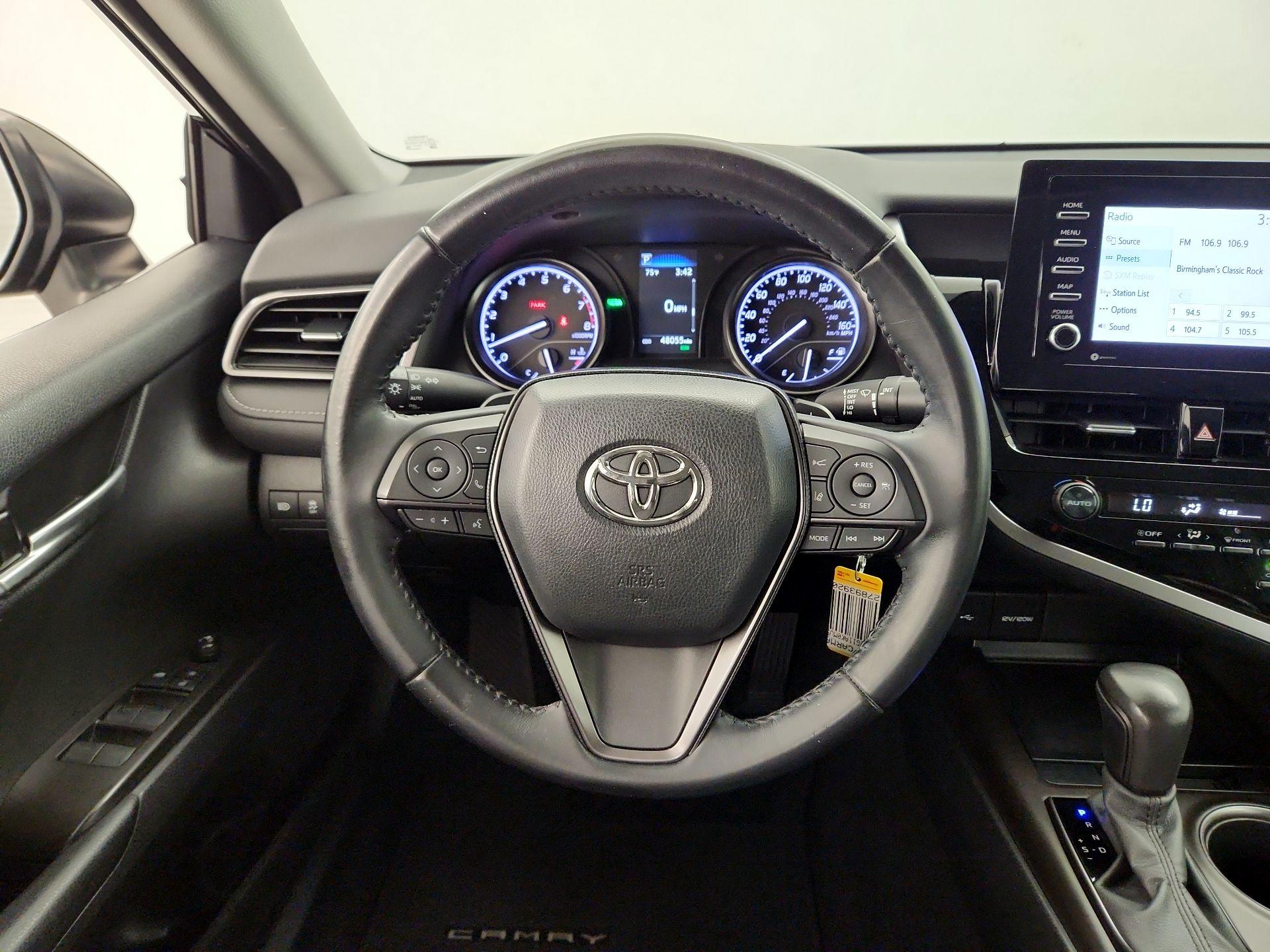 Thumbnail: 2021 Toyota Camry - 10