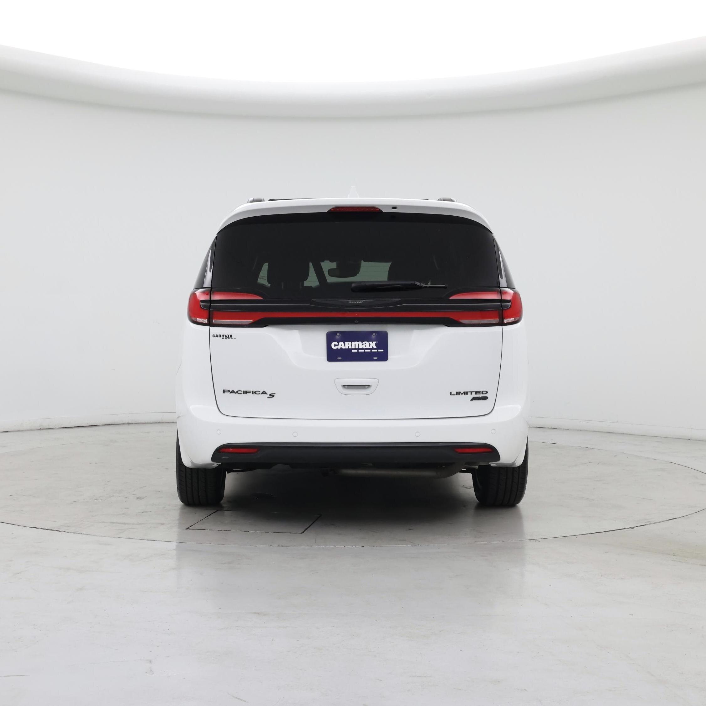 Thumbnail: 2022 Chrysler Pacifica - 6