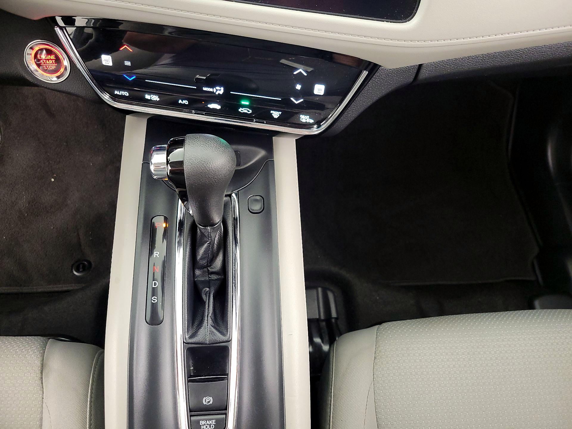 Thumbnail: 2021 Honda HR-V - 15