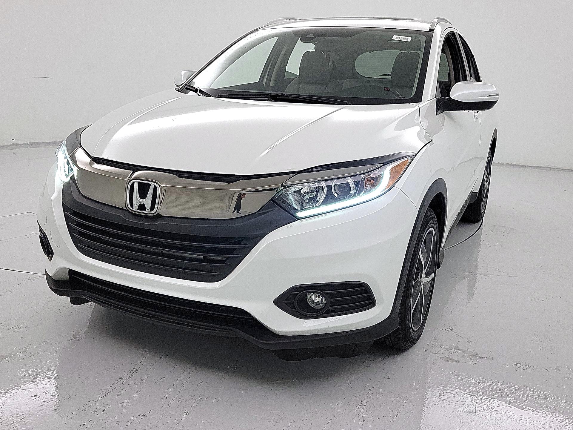 Thumbnail: 2021 Honda HR-V - 3