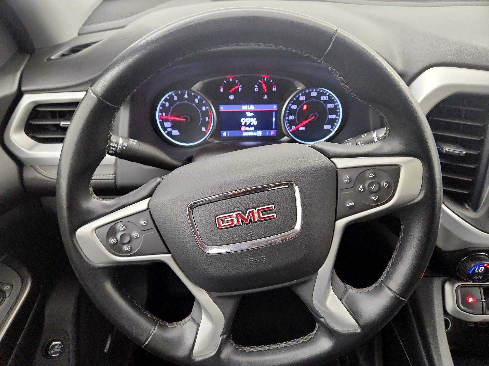 Thumbnail: 2023 GMC Acadia - 10