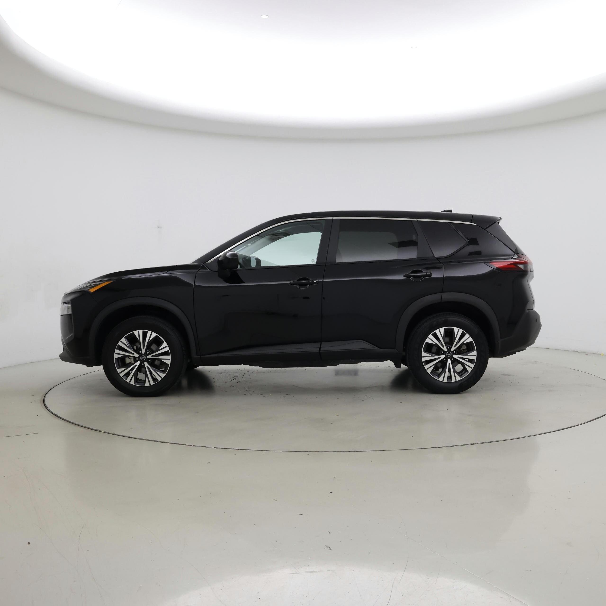 Thumbnail: 2023 Nissan Rogue - 3
