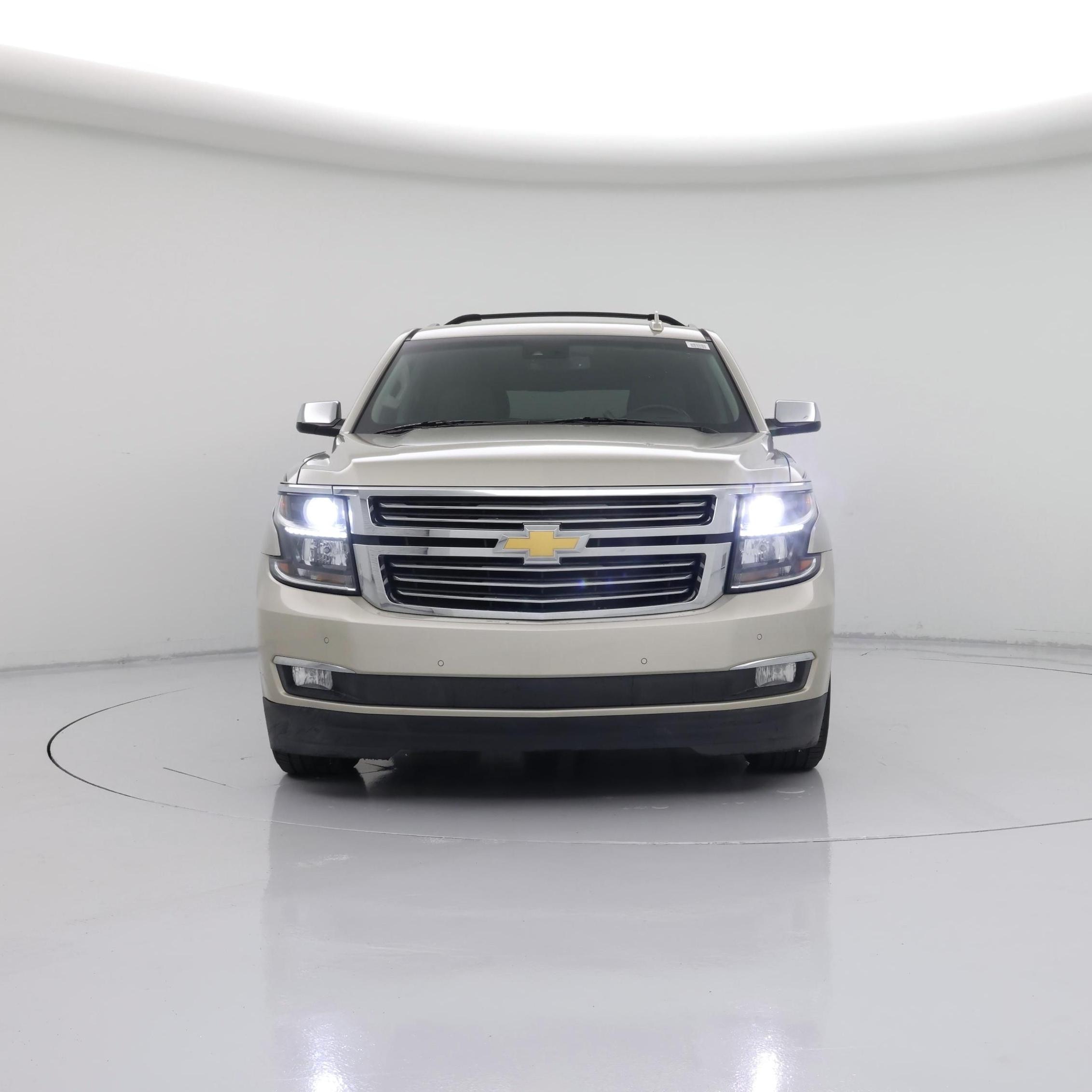 Thumbnail: 2016 Chevrolet Suburban - 5