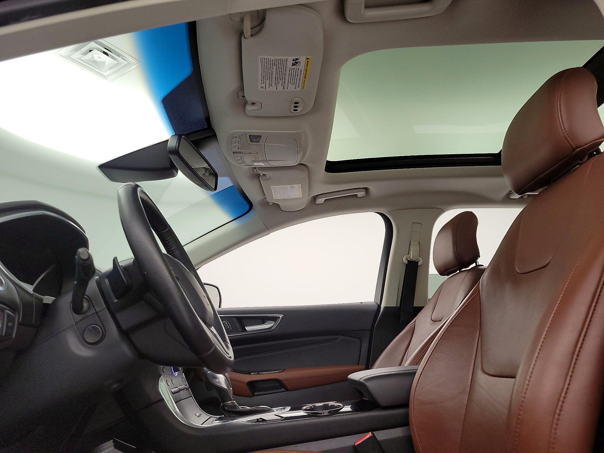 Thumbnail: 2016 Ford Edge - 18