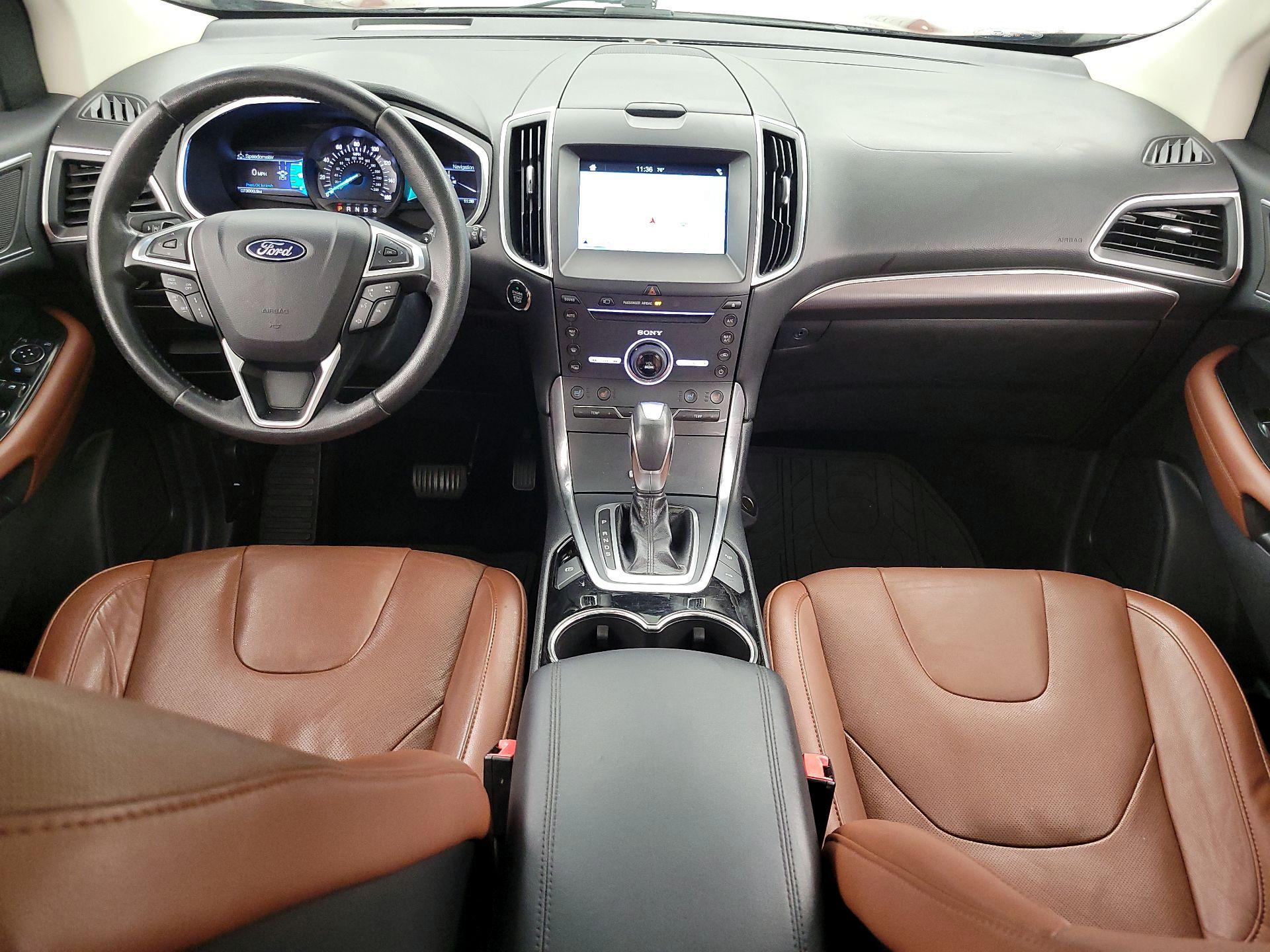 Thumbnail: 2016 Ford Edge - 8