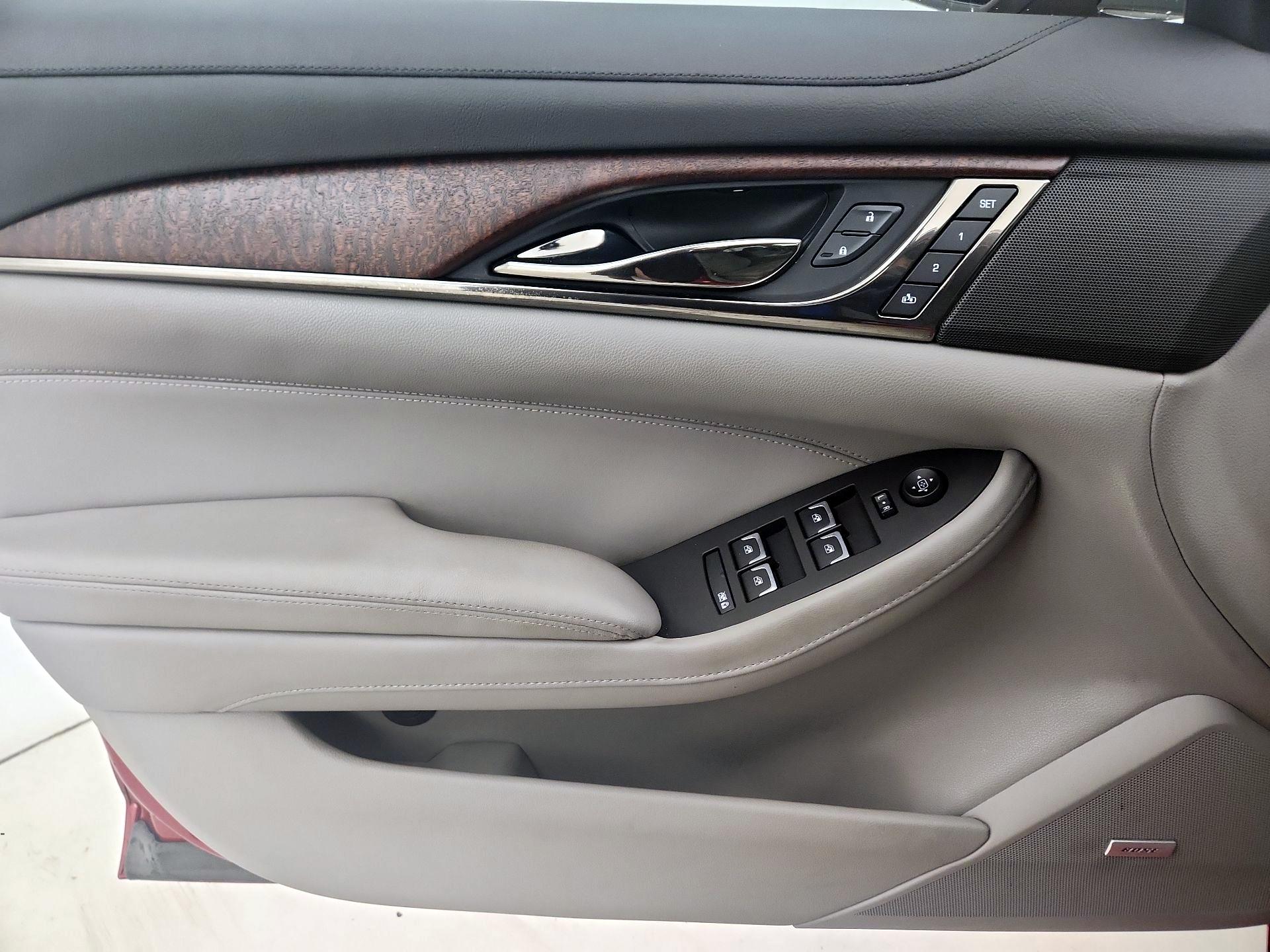 Thumbnail: 2014 Cadillac CTS - 12