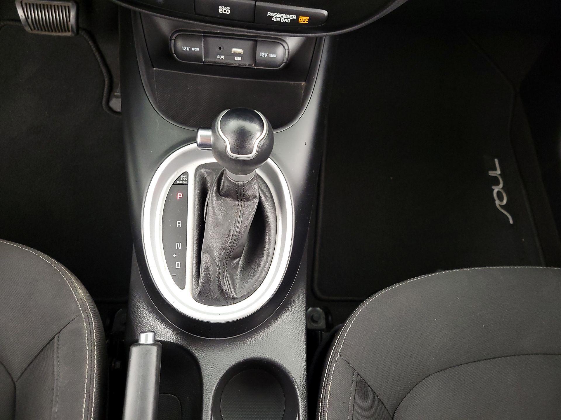 Thumbnail: 2016 Kia Soul - 15