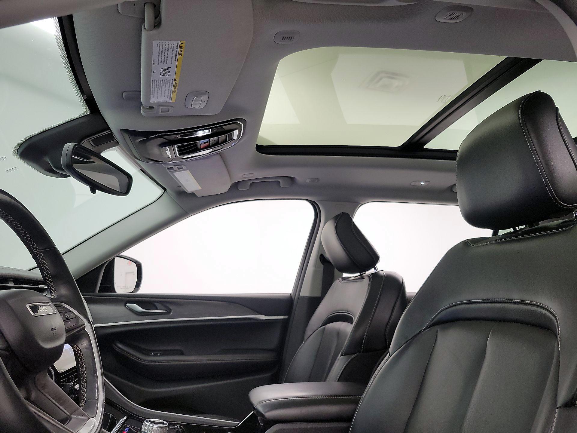 Thumbnail: 2021 Jeep Grand Cherokee L - 20