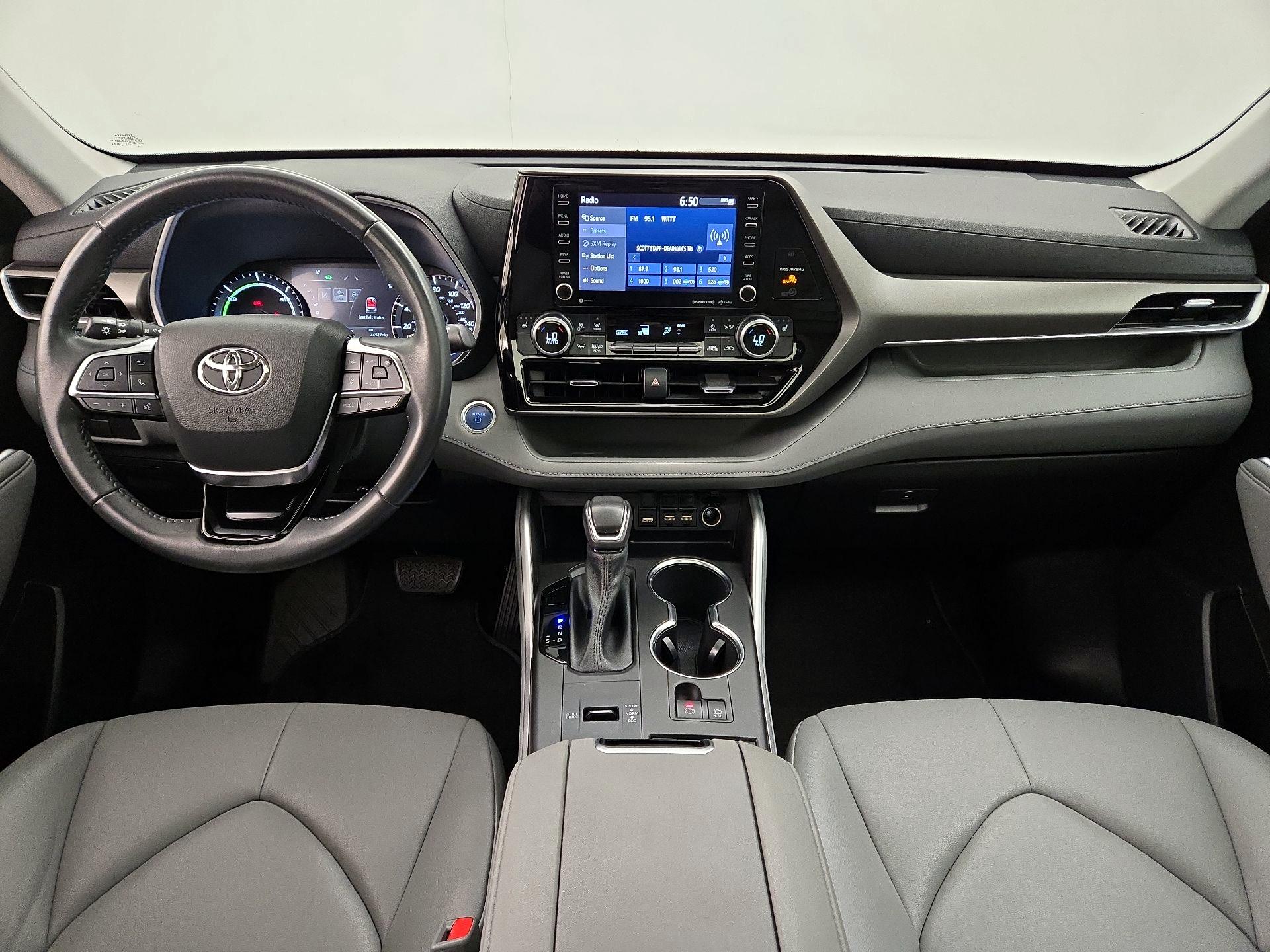 Thumbnail: 2021 Toyota Highlander - 9