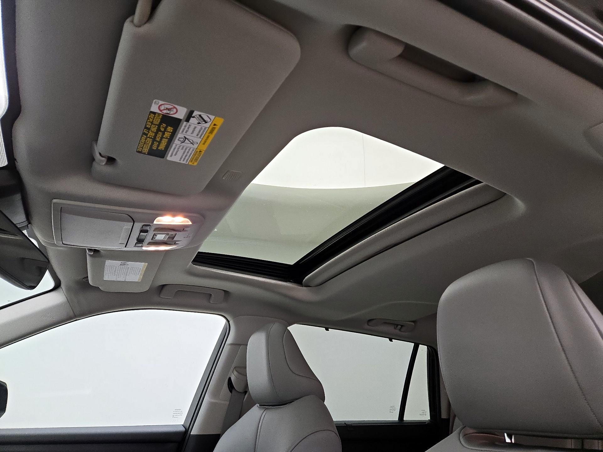 Thumbnail: 2021 Toyota Highlander - 19