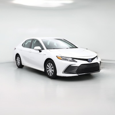 White 2021 Toyota Camry Hybrid LE