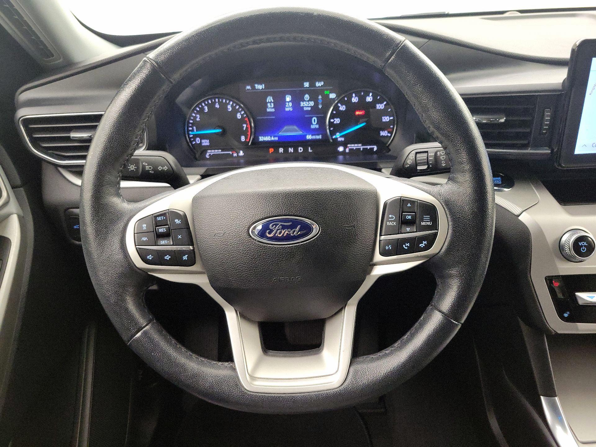 Thumbnail: 2022 Ford Explorer - 10