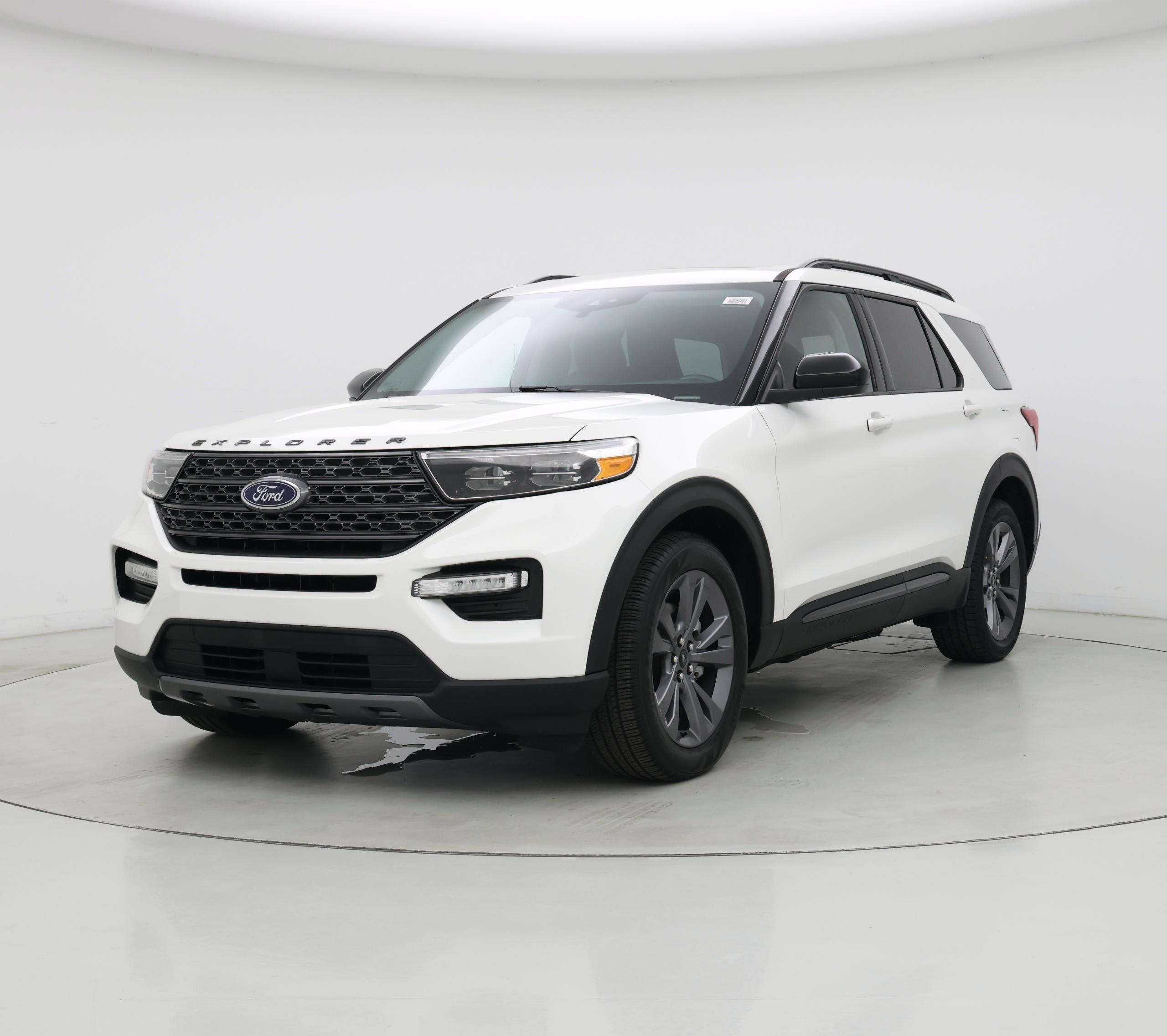 Thumbnail: 2022 Ford Explorer - 4