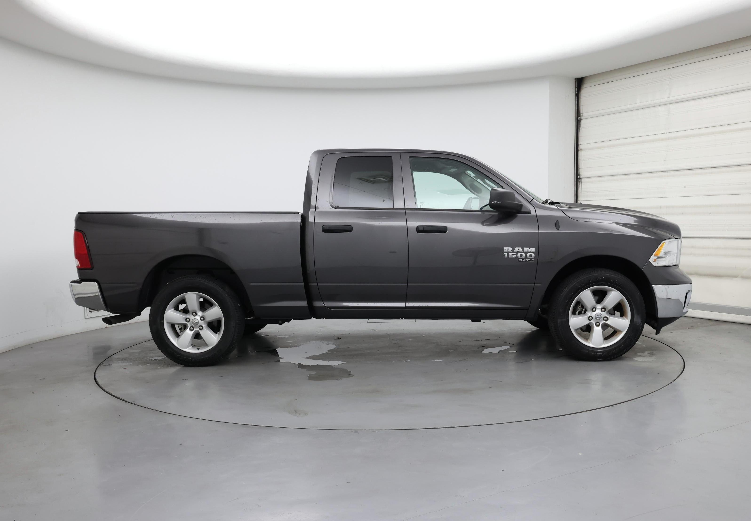 Thumbnail: 2022 RAM 1500 Classic - 7