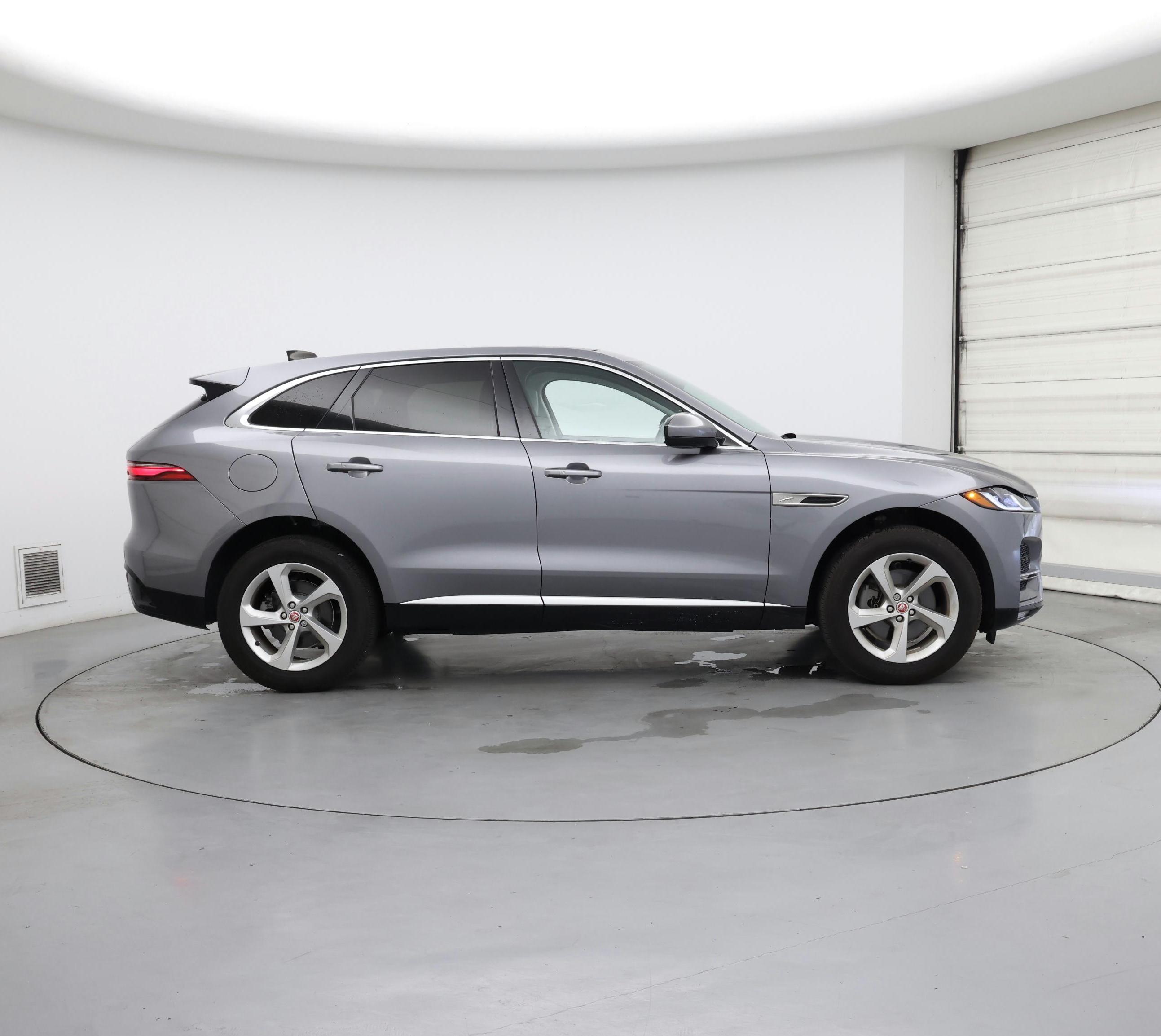 Thumbnail: 2023 Jaguar F-Pace - 7