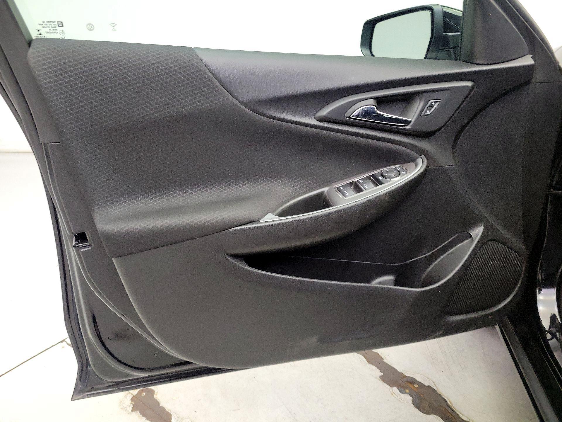 Thumbnail: 2024 Chevrolet Malibu - 12