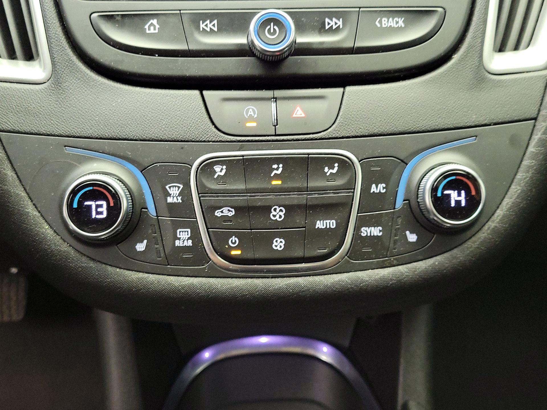 Thumbnail: 2024 Chevrolet Malibu - 16