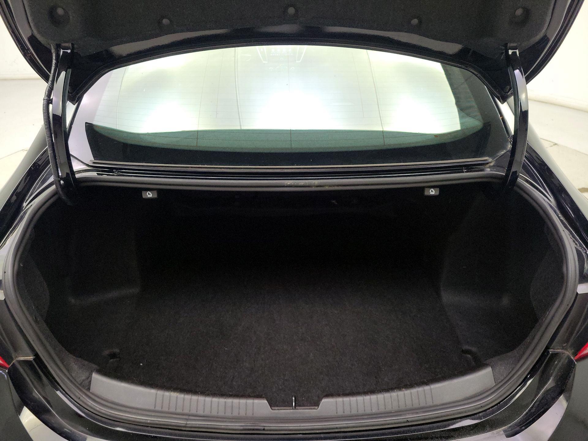 Thumbnail: 2024 Chevrolet Malibu - 20