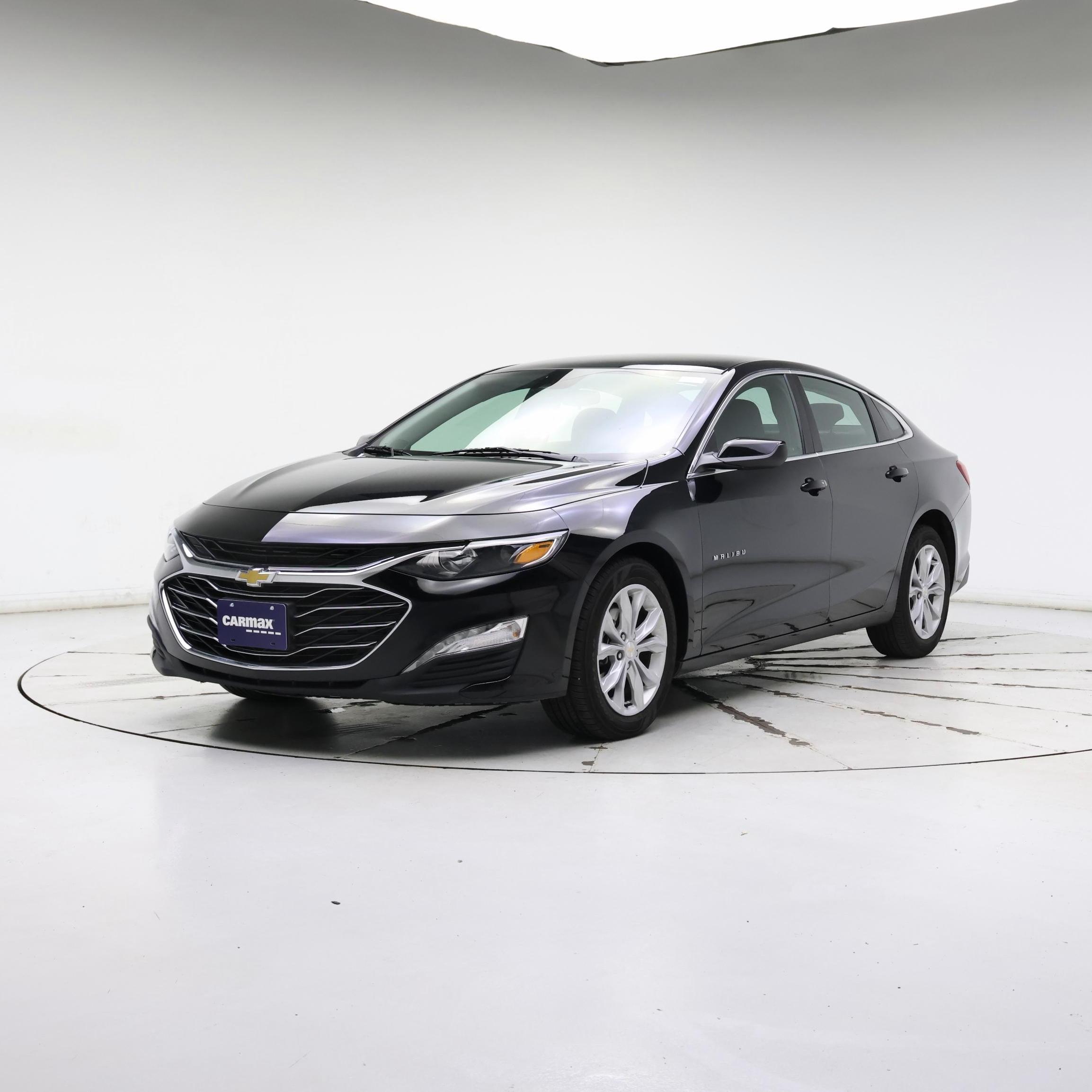 Thumbnail: 2024 Chevrolet Malibu - 4