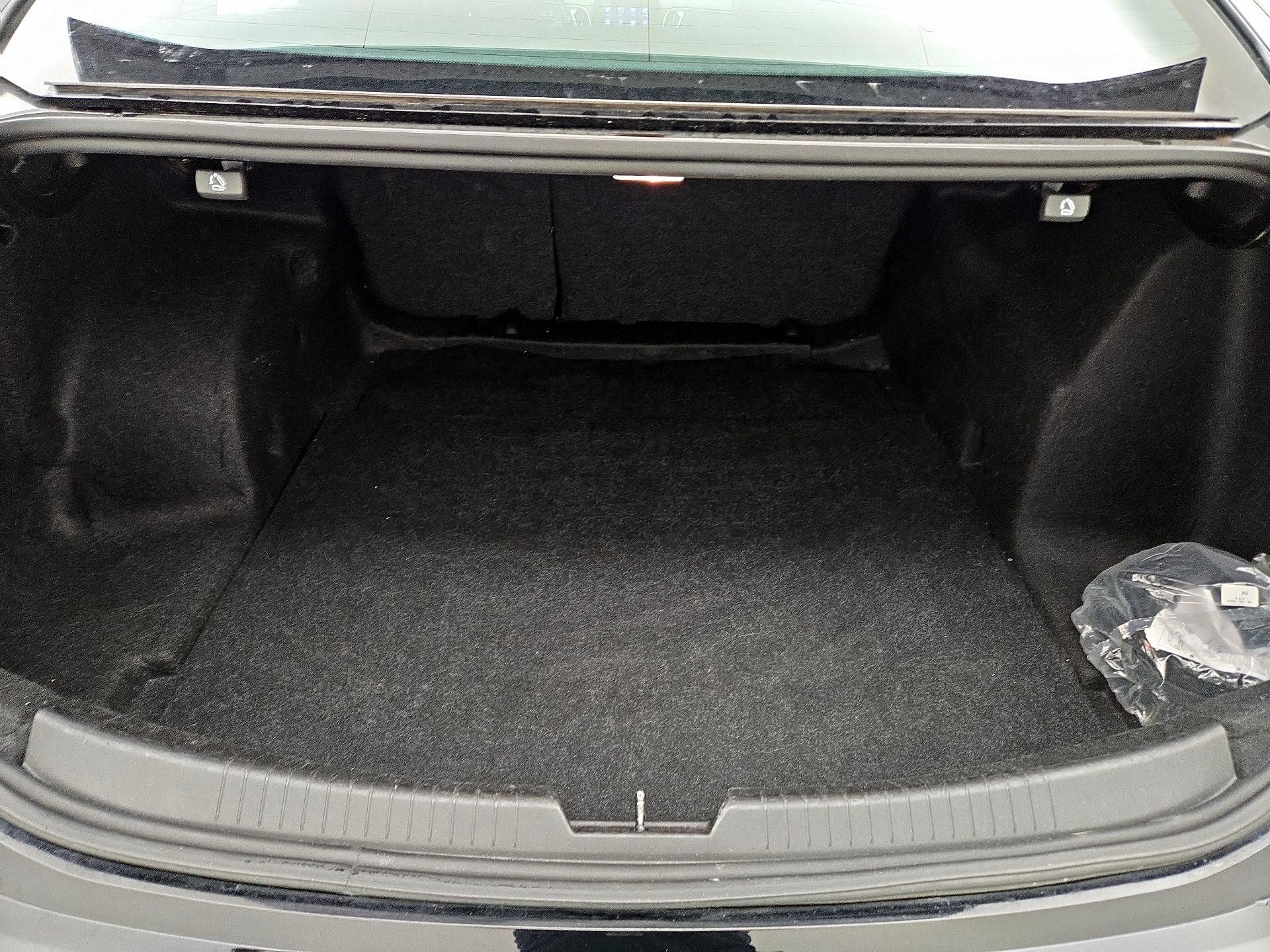 Thumbnail: 2023 Chevrolet Malibu - 20