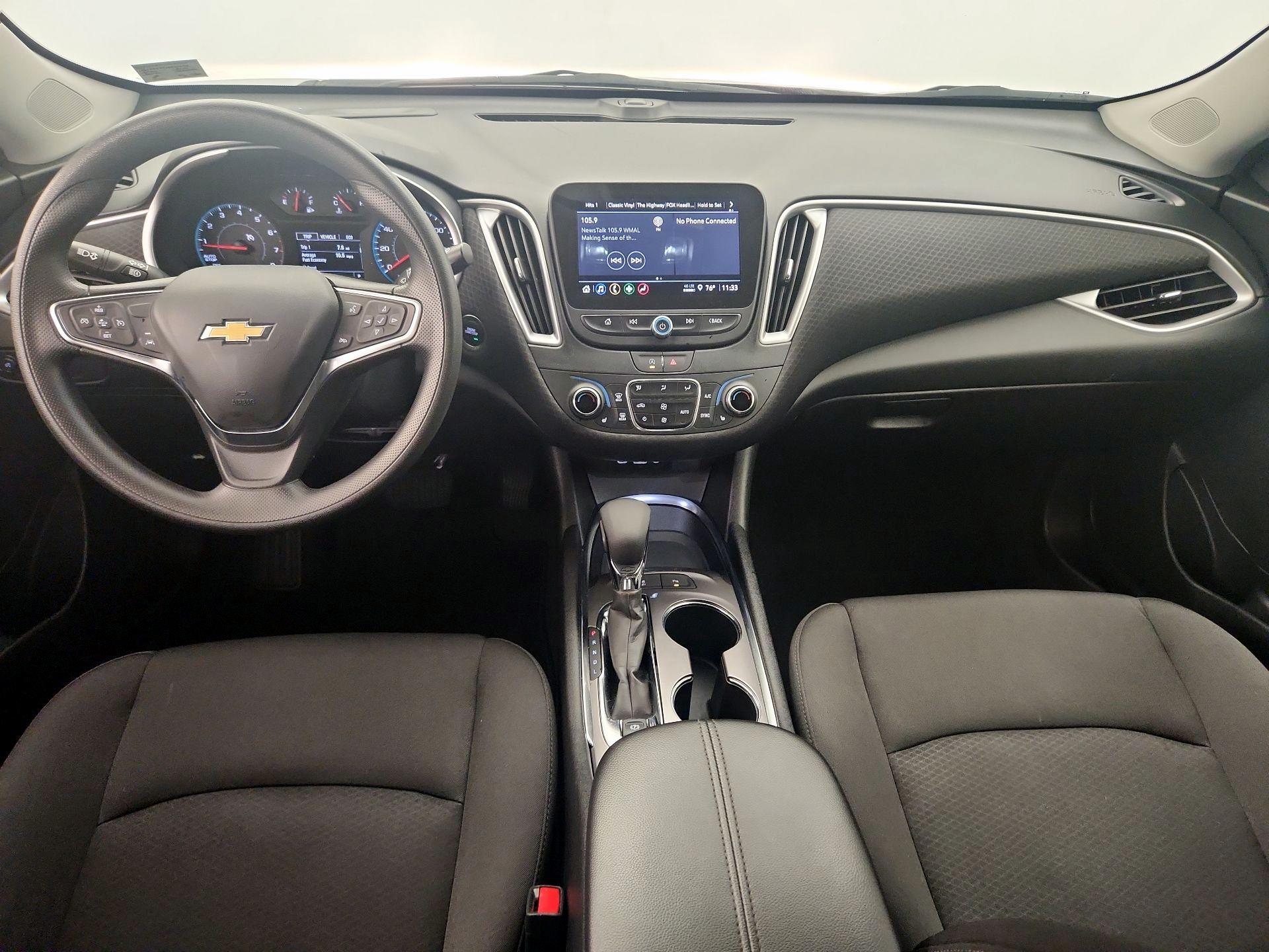 Thumbnail: 2024 Chevrolet Malibu - 9