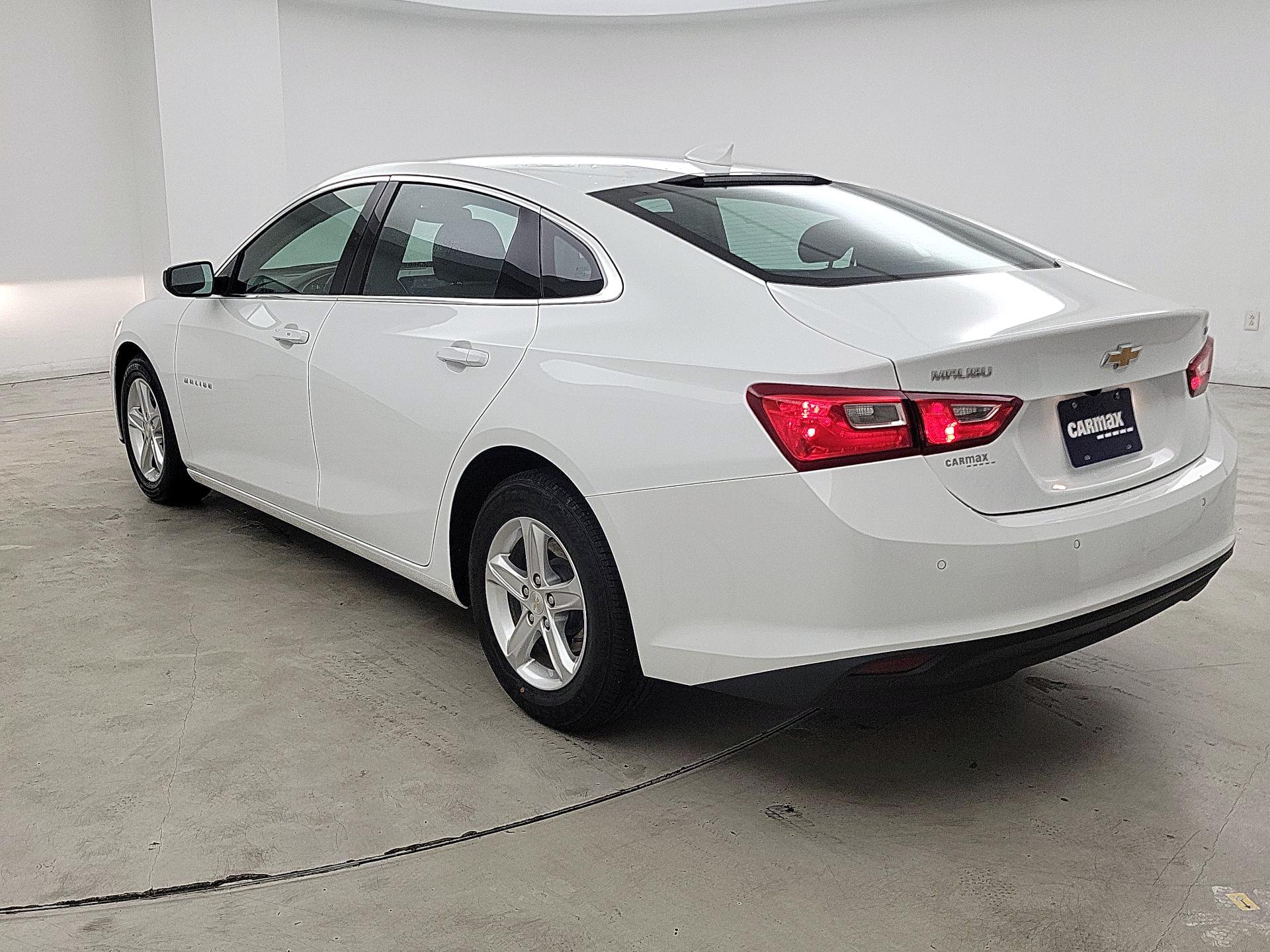 Thumbnail: 2024 Chevrolet Malibu - 7