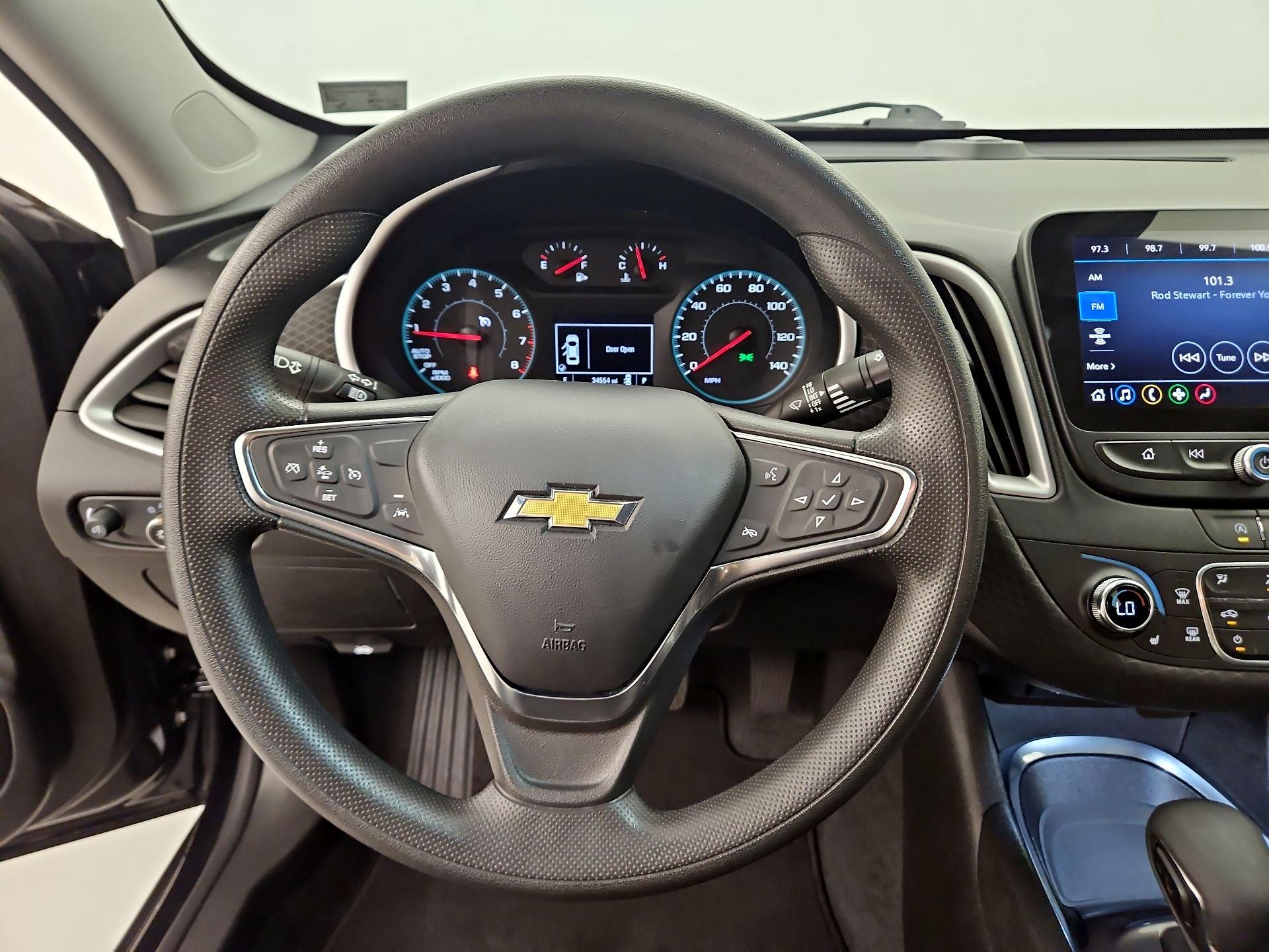 Thumbnail: 2024 Chevrolet Malibu - 10