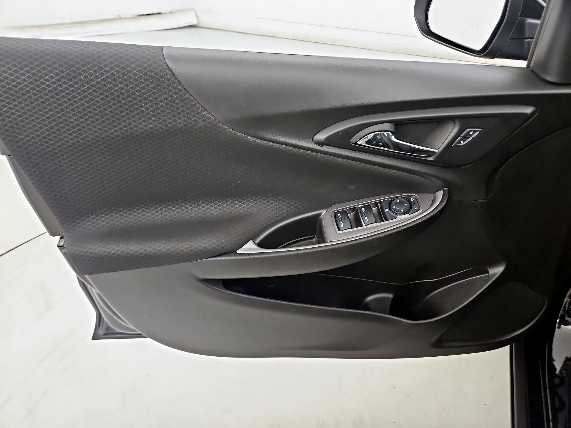 Thumbnail: 2024 Chevrolet Malibu - 12