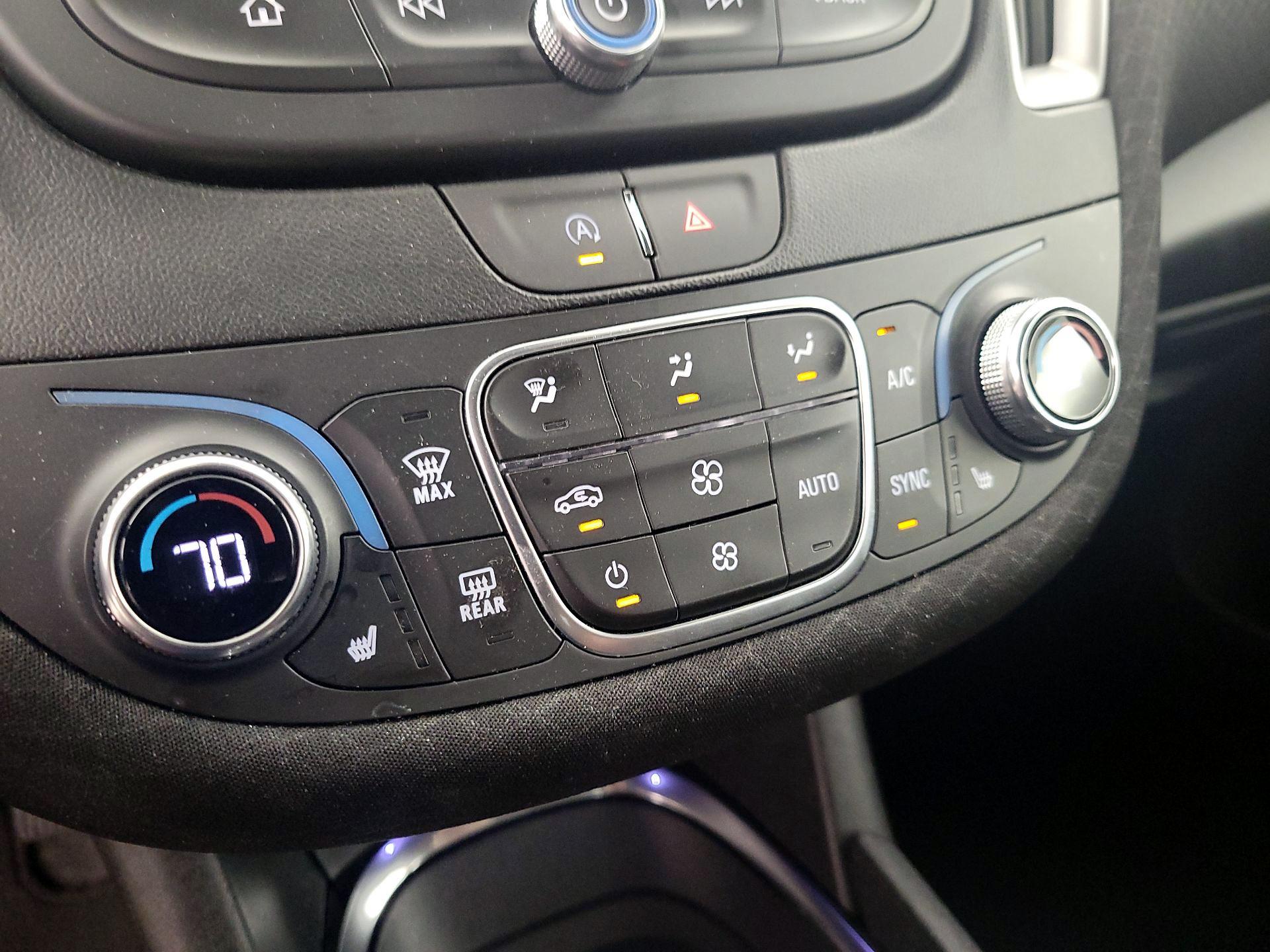 Thumbnail: 2024 Chevrolet Malibu - 16