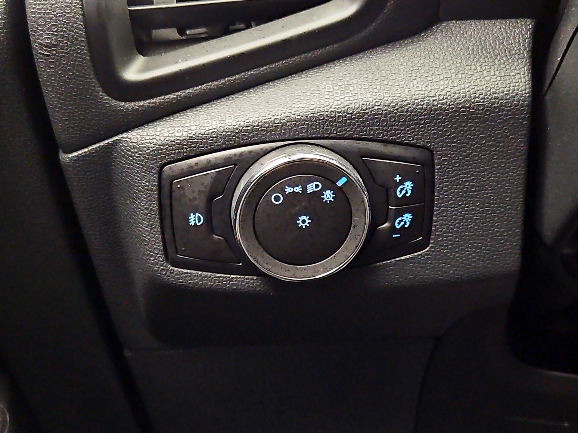Thumbnail: 2021 Ford EcoSport - 13