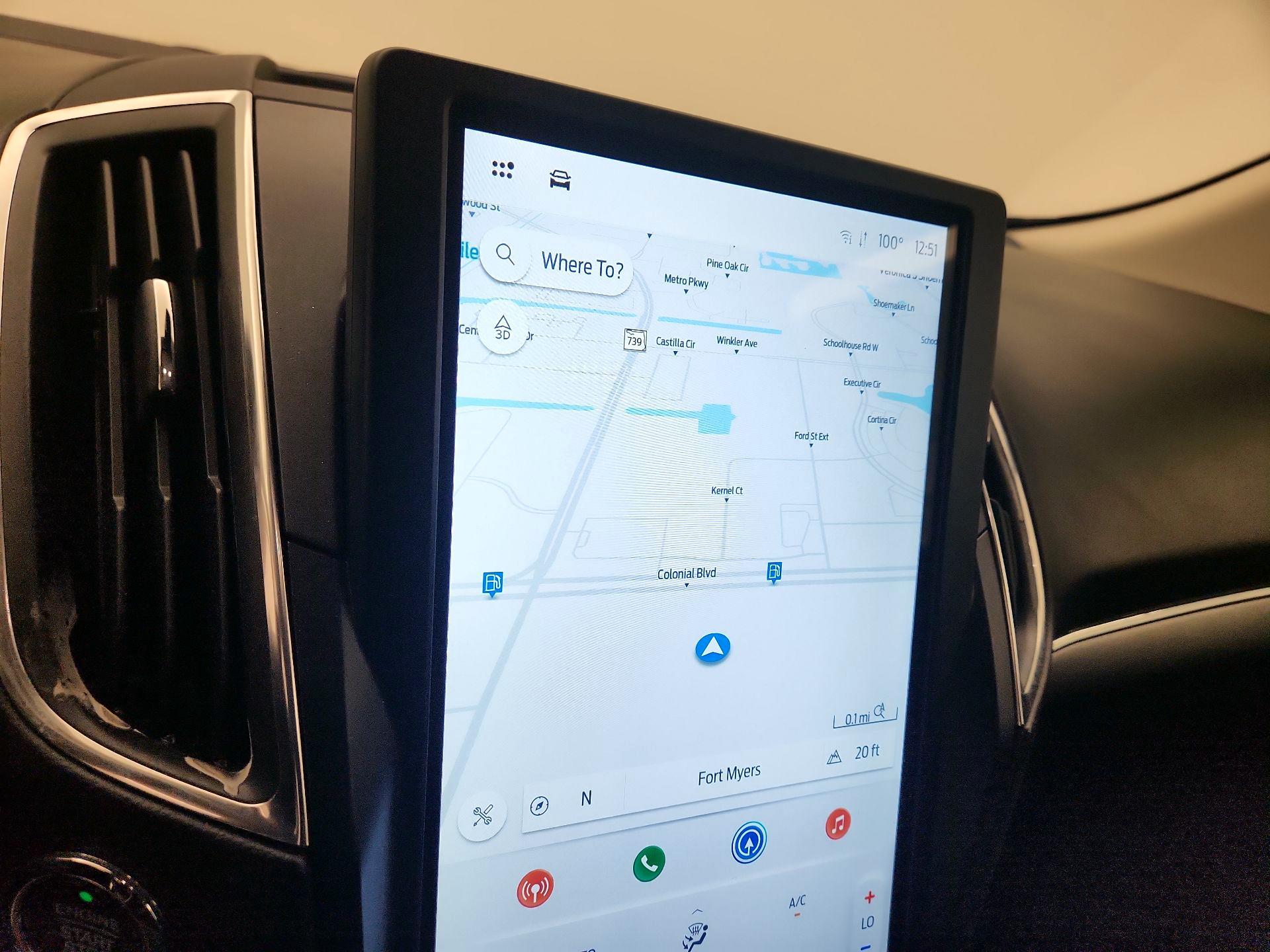 Thumbnail: 2022 Ford Edge - 14