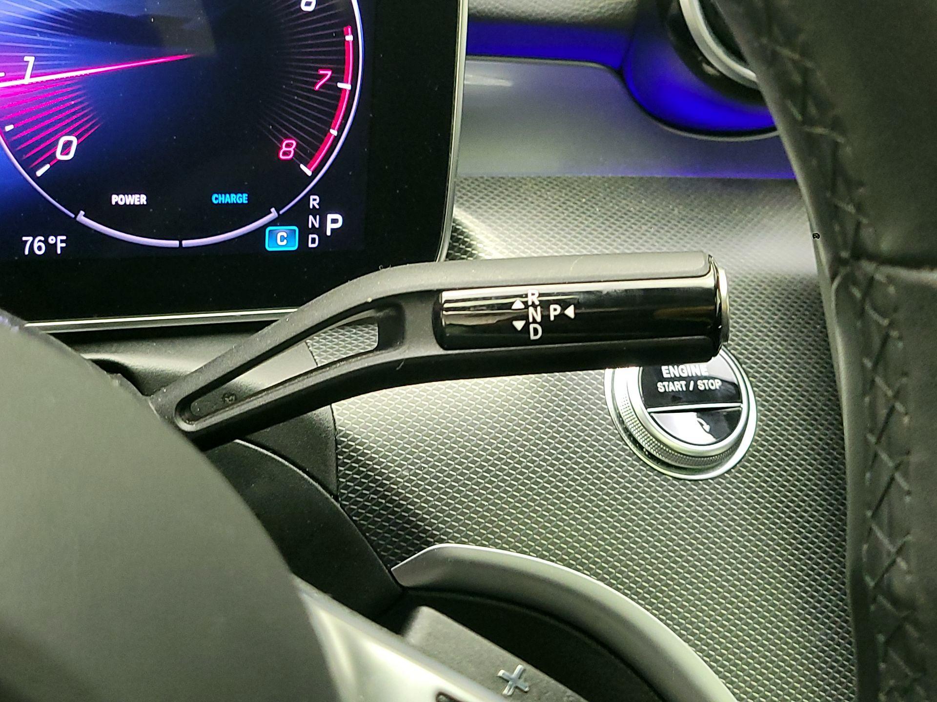 Thumbnail: 2024 Mercedes-Benz C-Class - 17