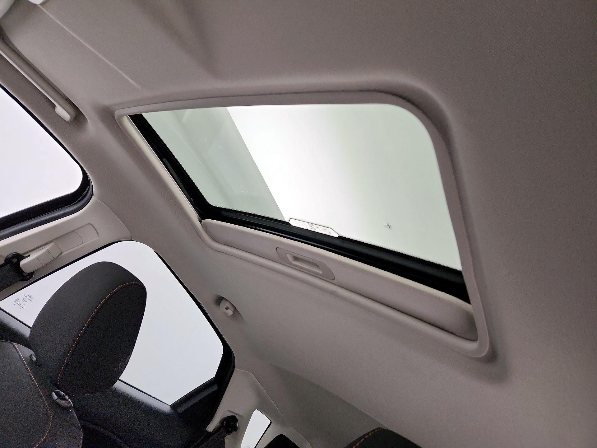 Thumbnail: 2021 Ford EcoSport - 19