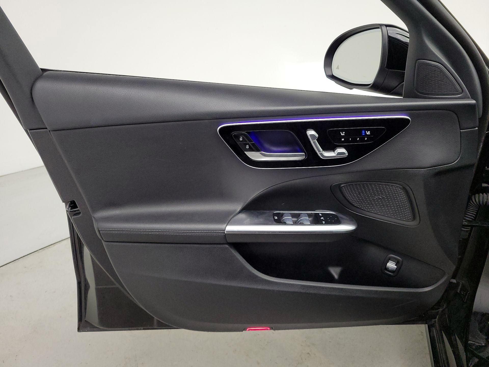 Thumbnail: 2024 Mercedes-Benz C-Class - 12